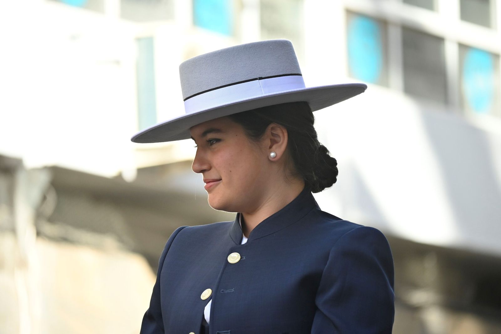 Imágenes de los peregrinos de la Hermandad de Emigrantes en su salida por las calles de Huelva