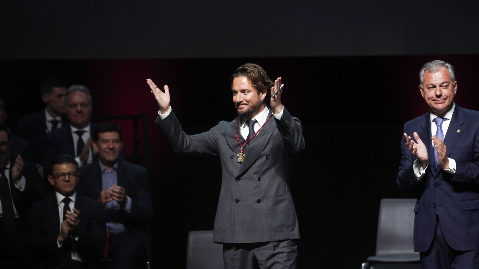 Manuel Carrasco, Hijo Adoptivo de Sevilla