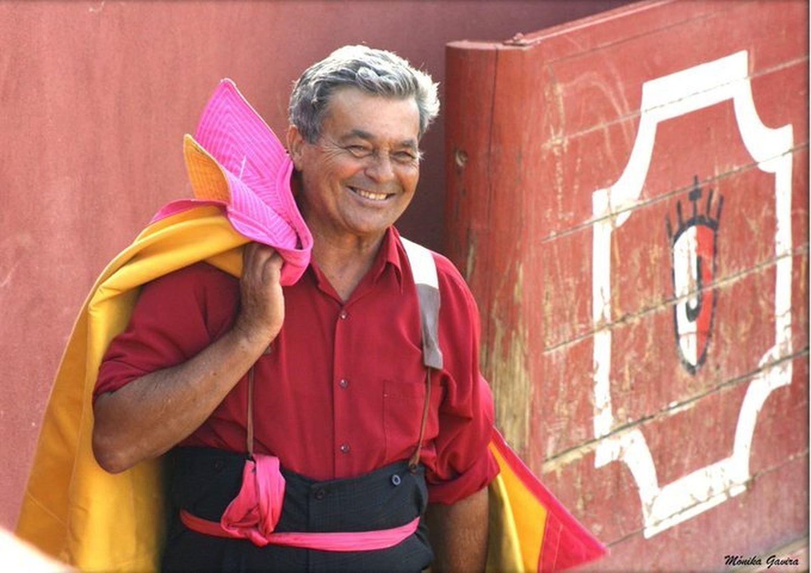 Riverita debutó en la Plaza de Toros de Sevilla en 1965.