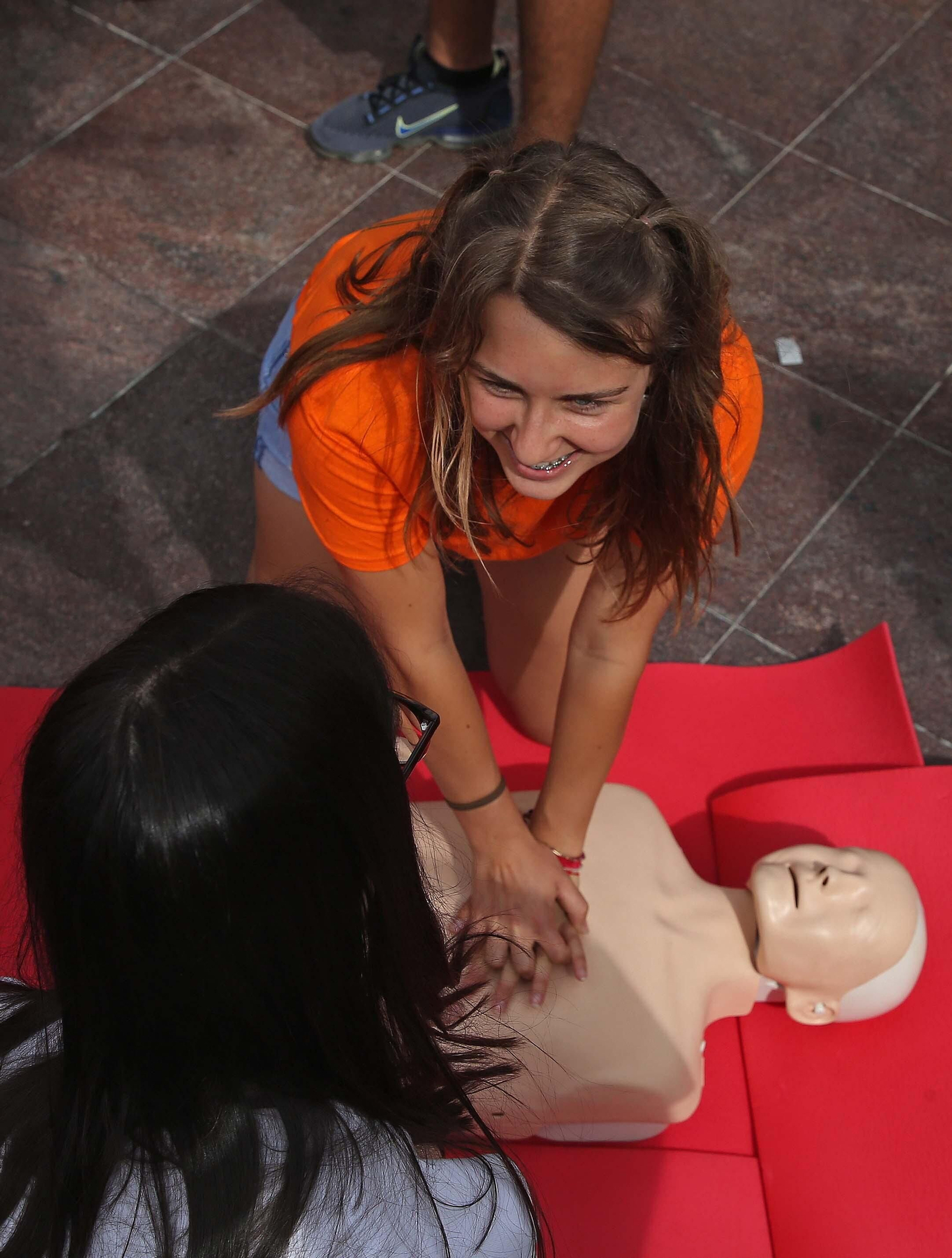 Fotos de la primera jornada de Diverciencia 2023 en Algeciras