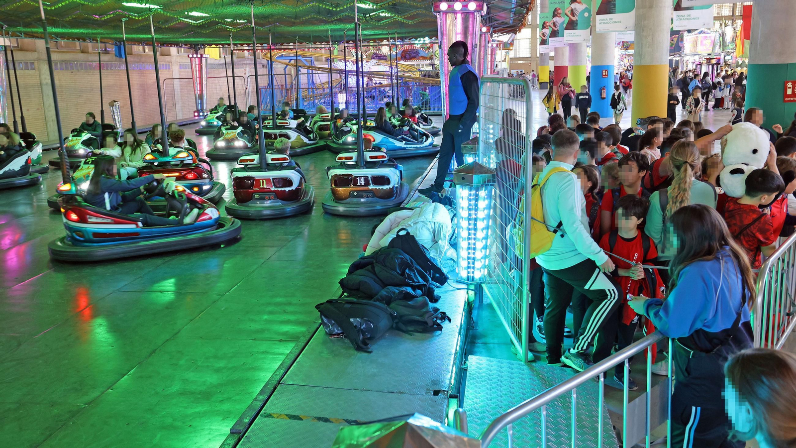 Imágenes del primer día de Juvelandia en Jerez