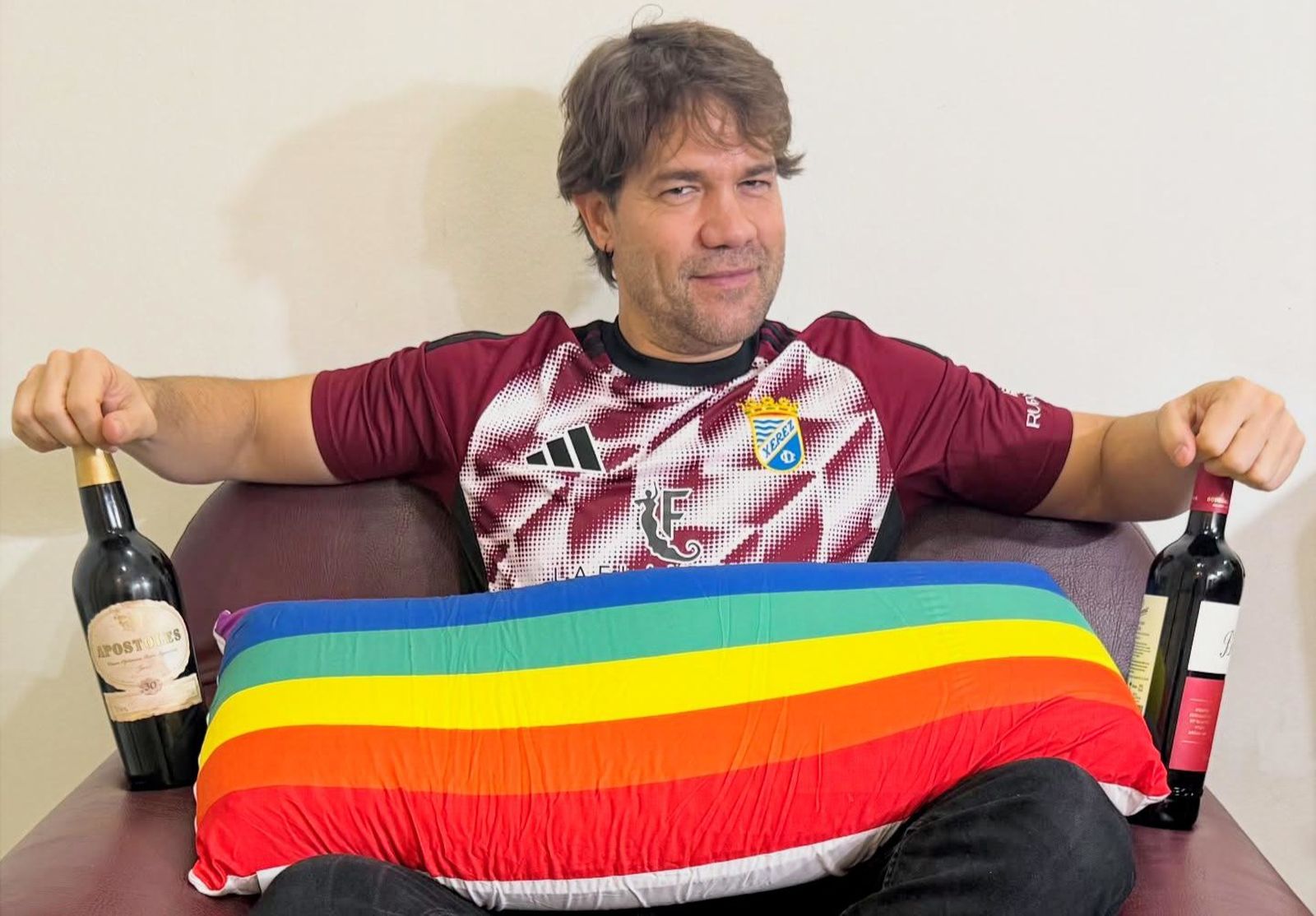 El humorista madrileño, Juan Dávila, tras sus funciones en el Teatro Villamarta de Jerez.