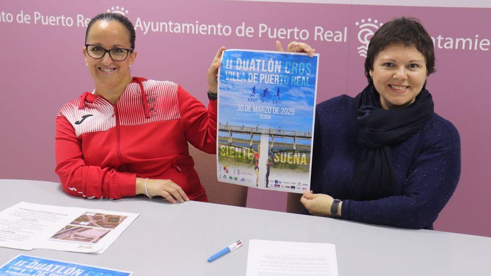 Verónica Blanco y Virginia Mena en la presentación de la prueba