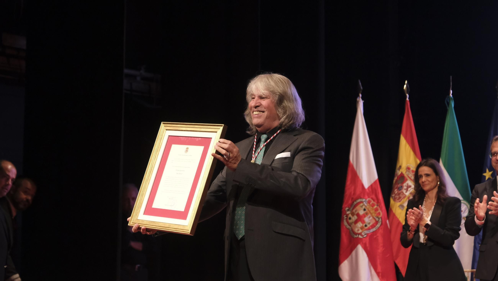 El cantaor José Mercé ya es Hijo Adoptivo de la Ciudad de Almería, en imágenes