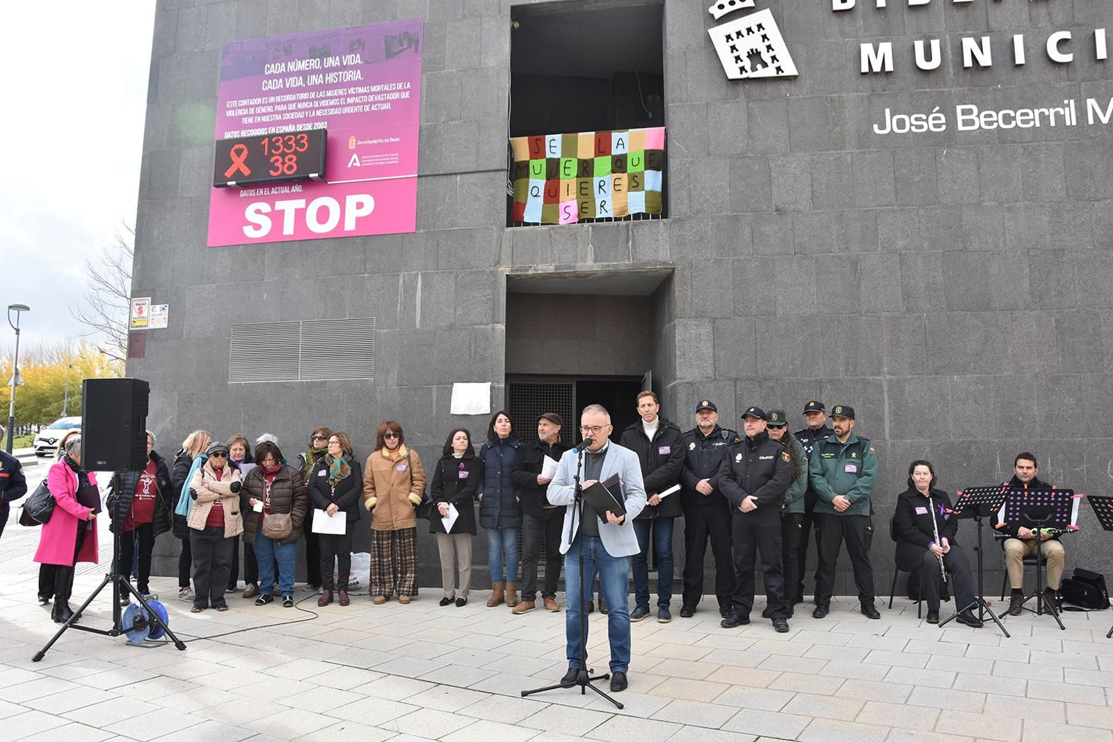 Lectura del manifiesto en Baza.