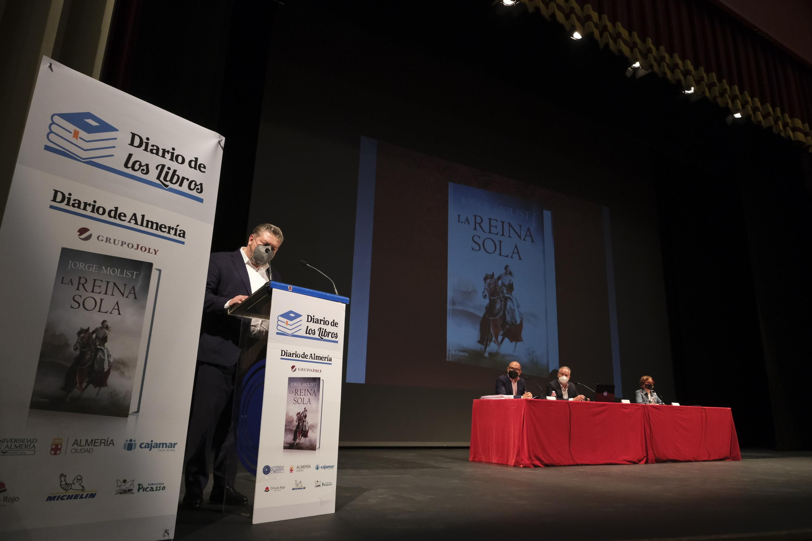 Fotogalería El Diario de los Libros. Jorge Molist. Almería