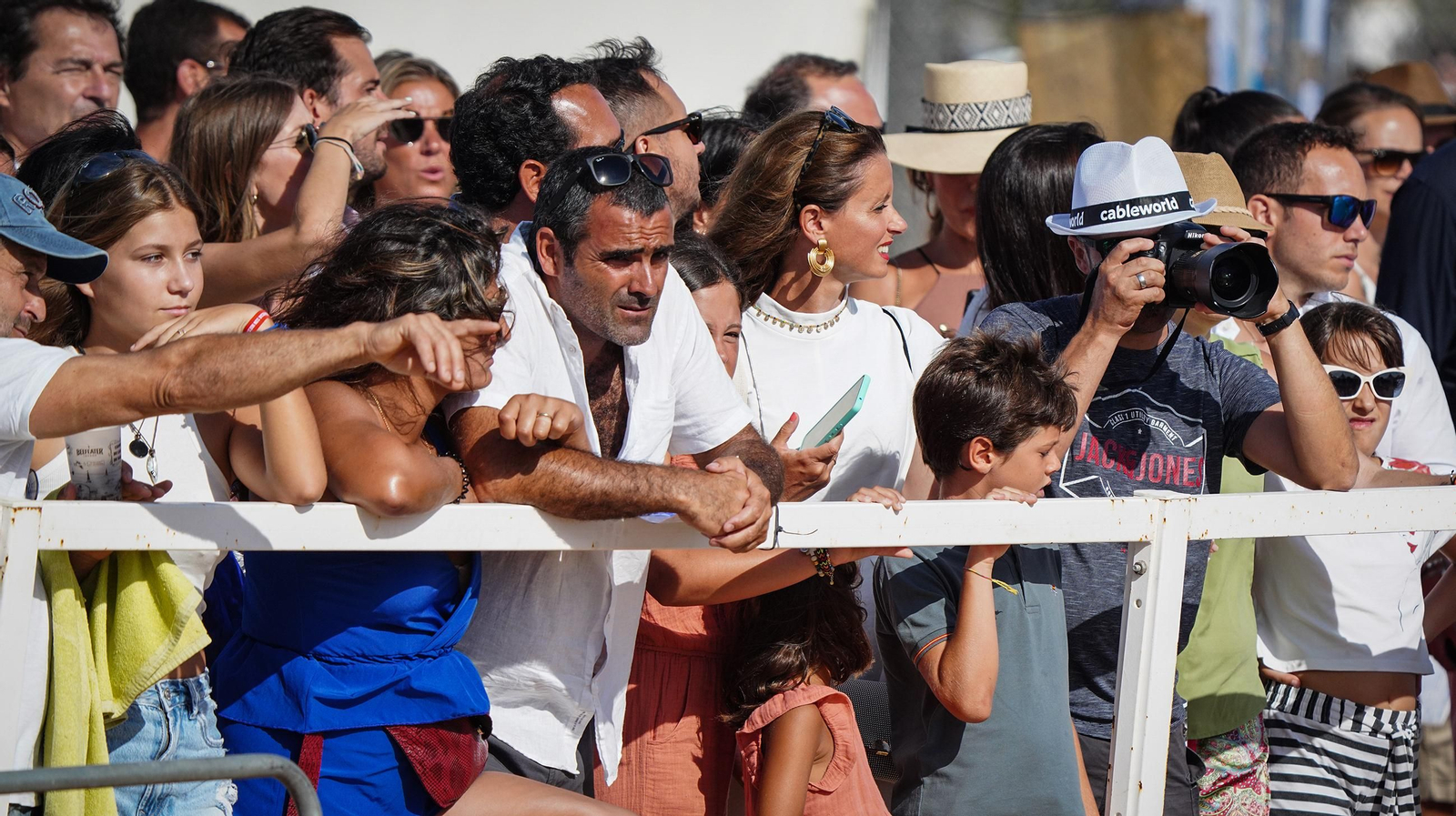Búscate en las Carreras de Caballos de Sanlúcar