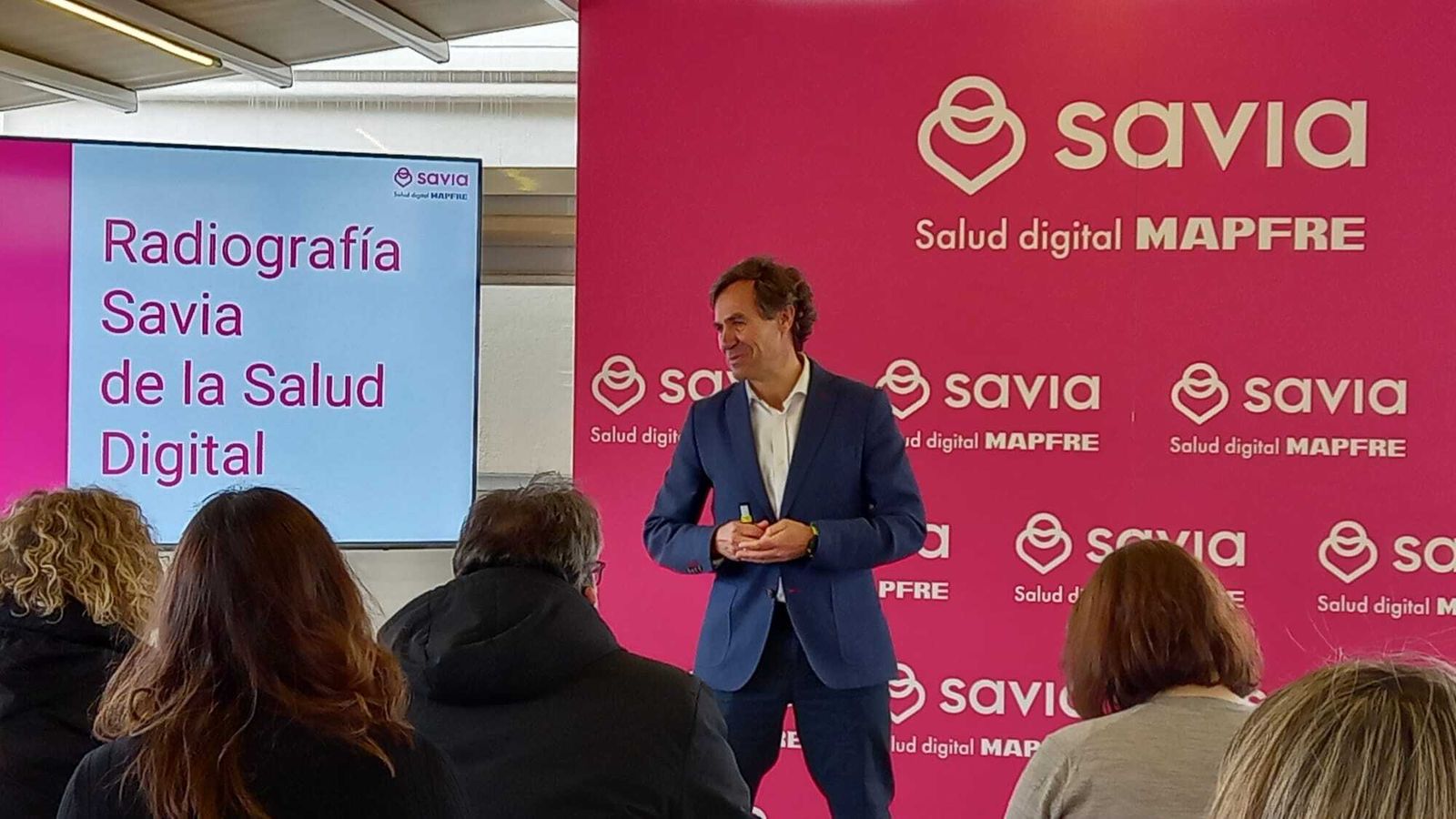 Pedro Díaz, durante la presentación de la encuesta realizada a partir de 750 entrevistas.