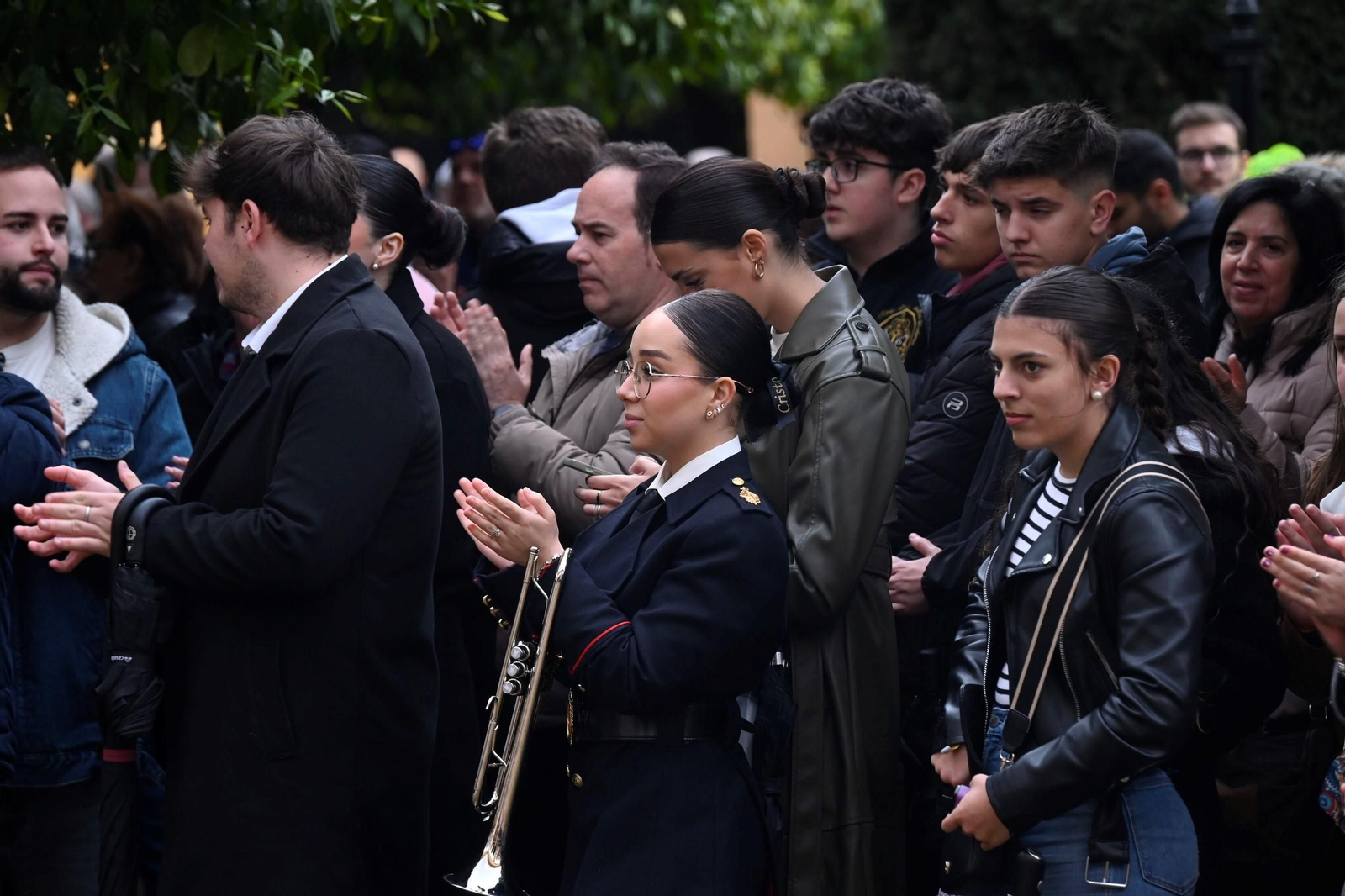 El concierto de bandas de Semana Santa en el Patio de los Naranjos, en imágenes