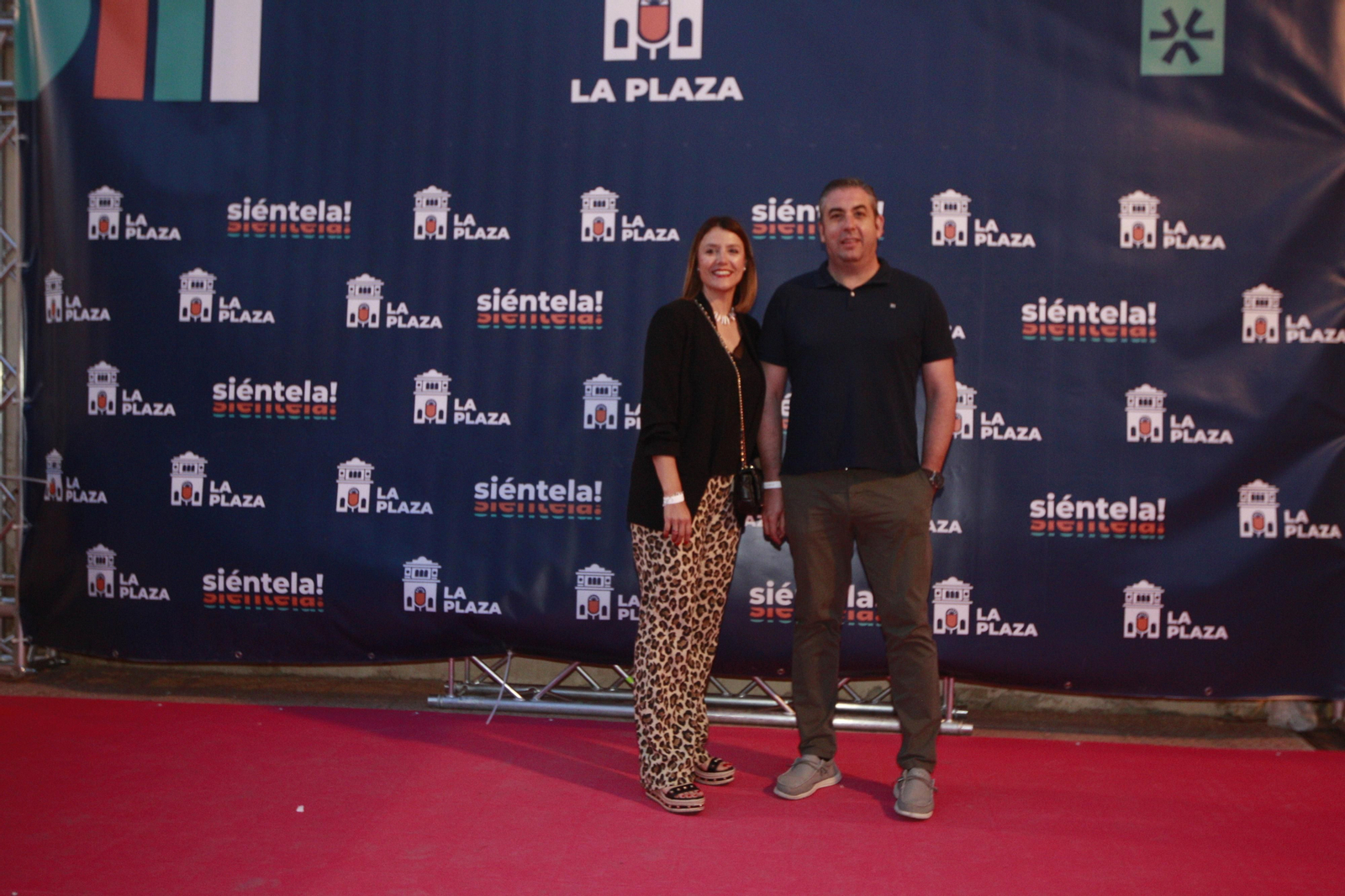 Isabel Pantoja cautiva al público de Almería en la plaza de toros