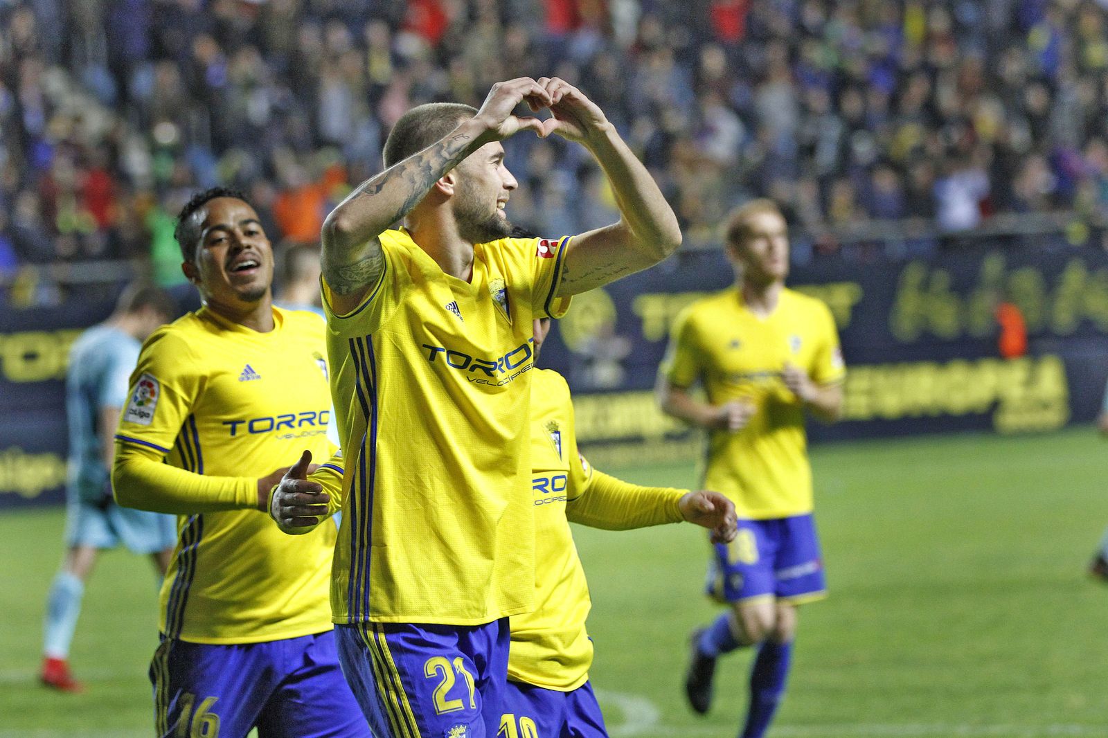 Las imágenes del Cádiz-Barcelona B