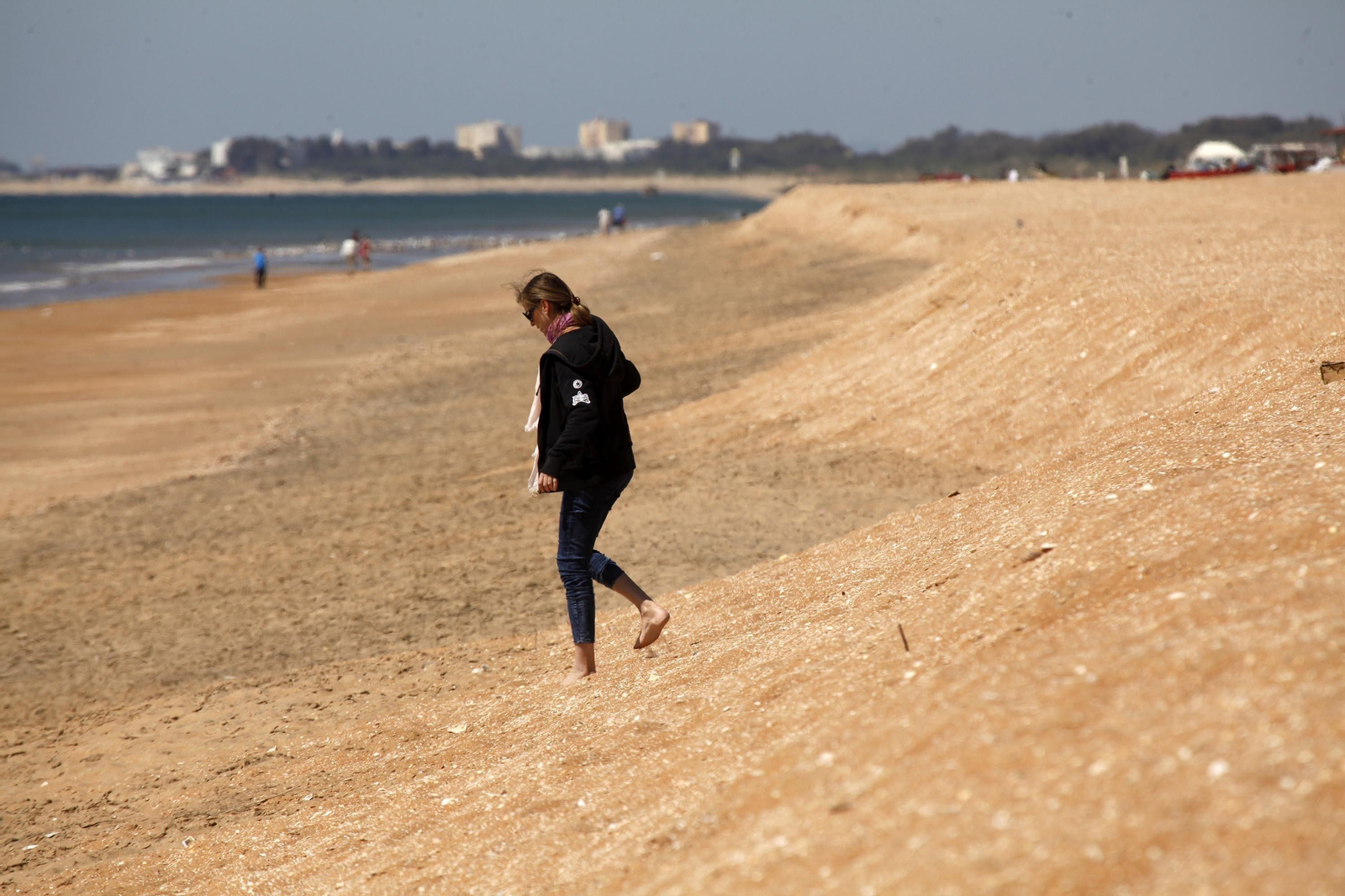 Las playas de la Costa de Huelva se preparan para la Semana Santa
