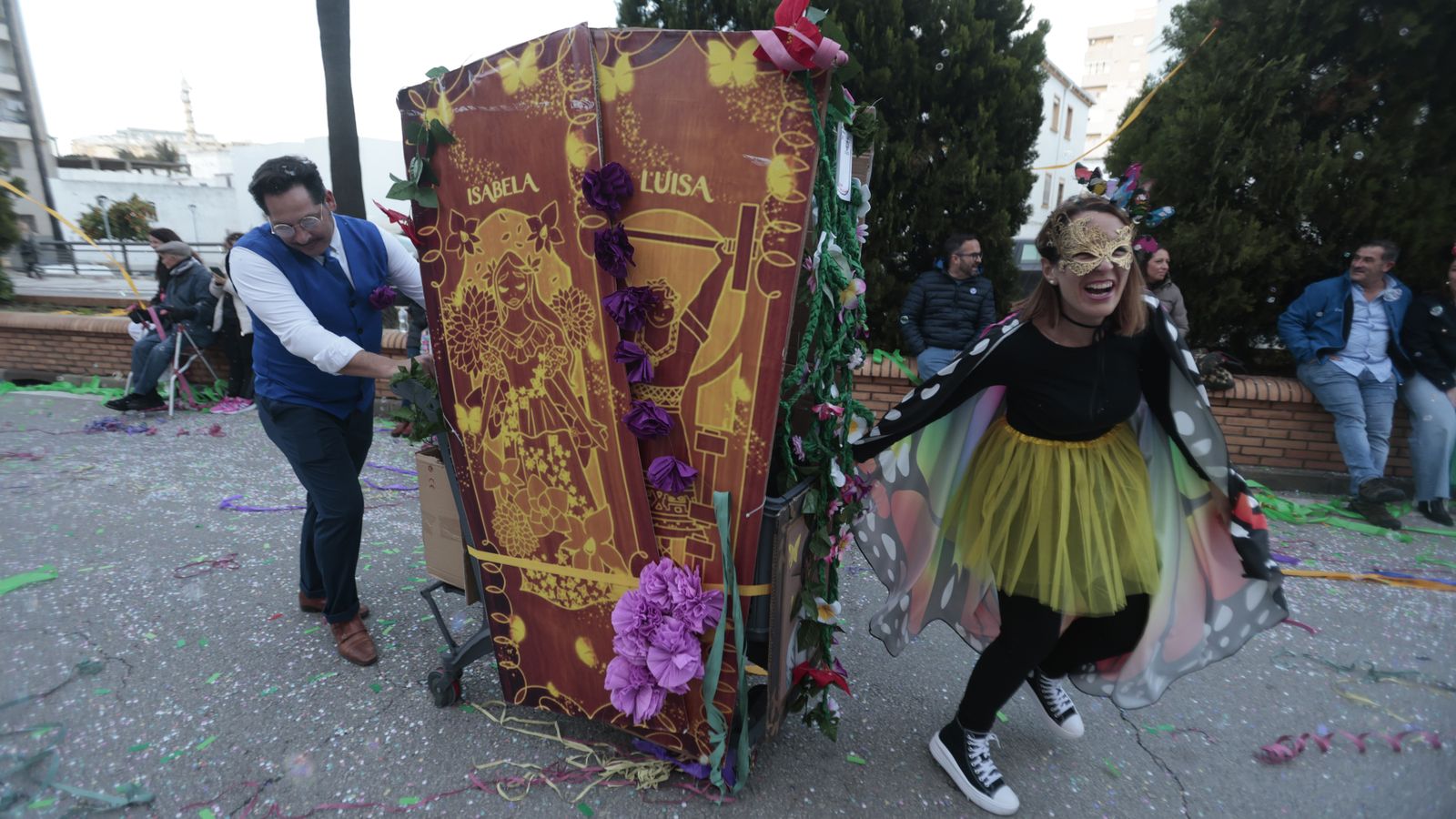 Búscate en las fotos de la cabalgata del Carnaval de Algeciras