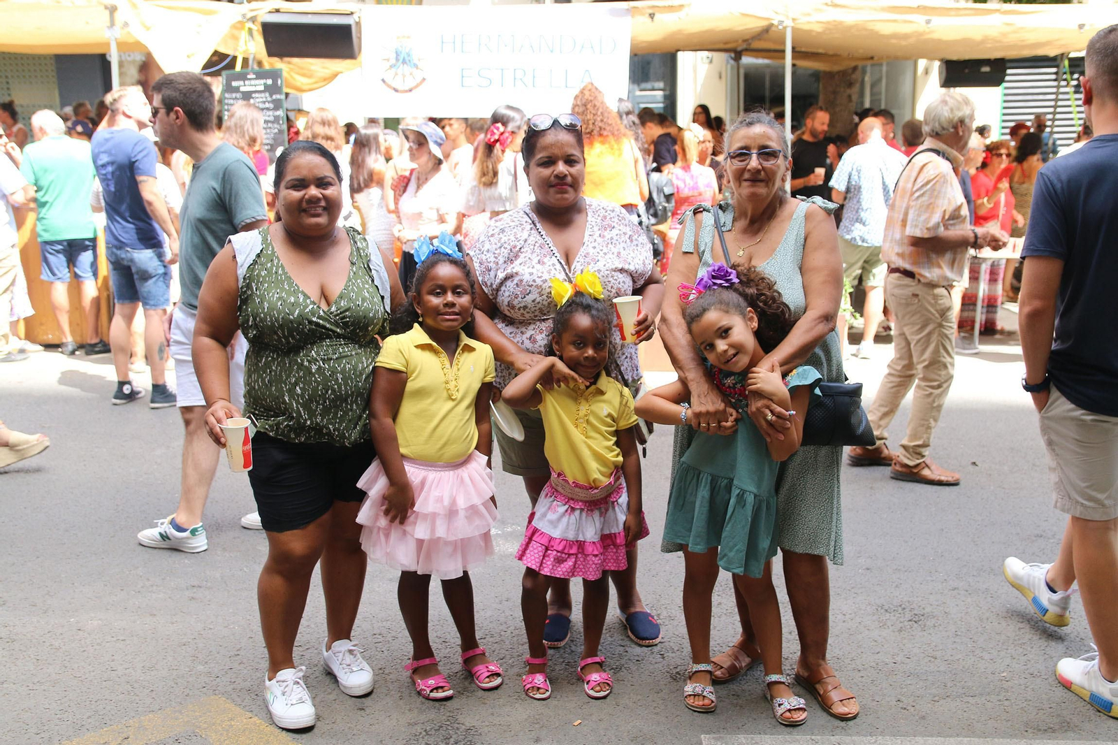 Diversión a chorros en este jueves de Feria de Mediodía