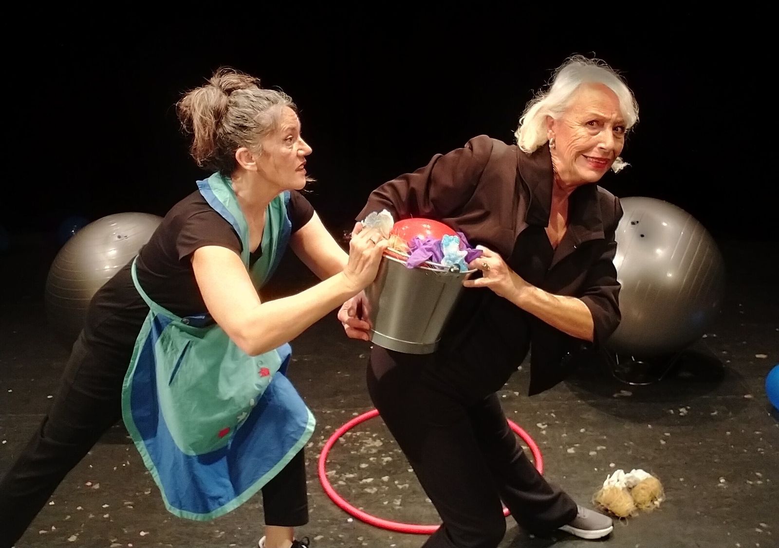 Marga Martínez y Rosario Lara en la función 'Deputamadre'