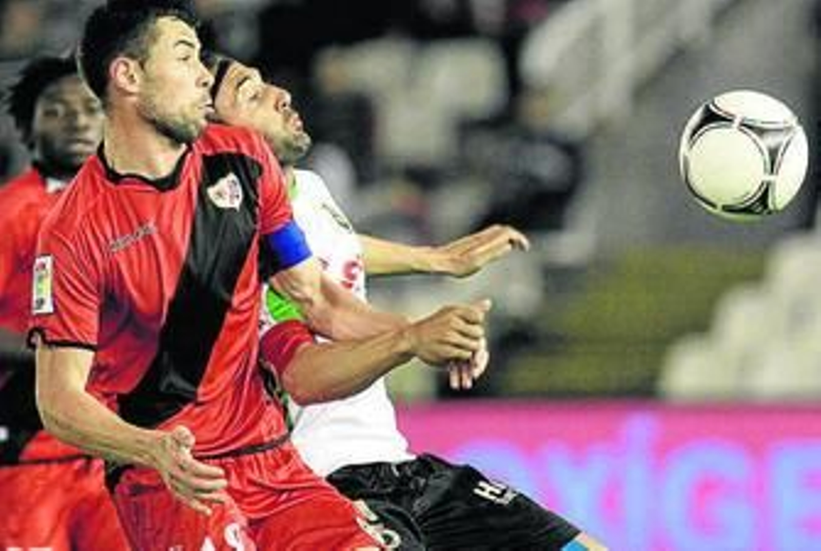 Javi Fuego, en un partido del Rayo esta temporada.