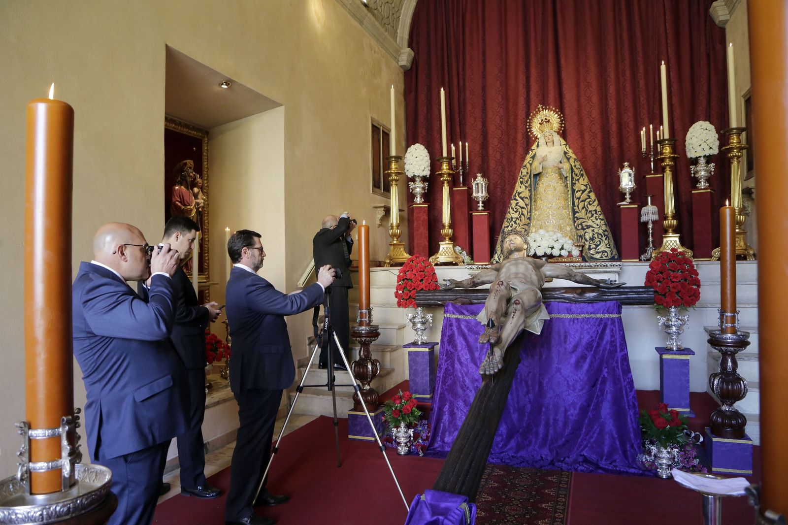 El Cristo del Perdón y María Santísima del Perpetuo Socorro, en la Ermita de Guia