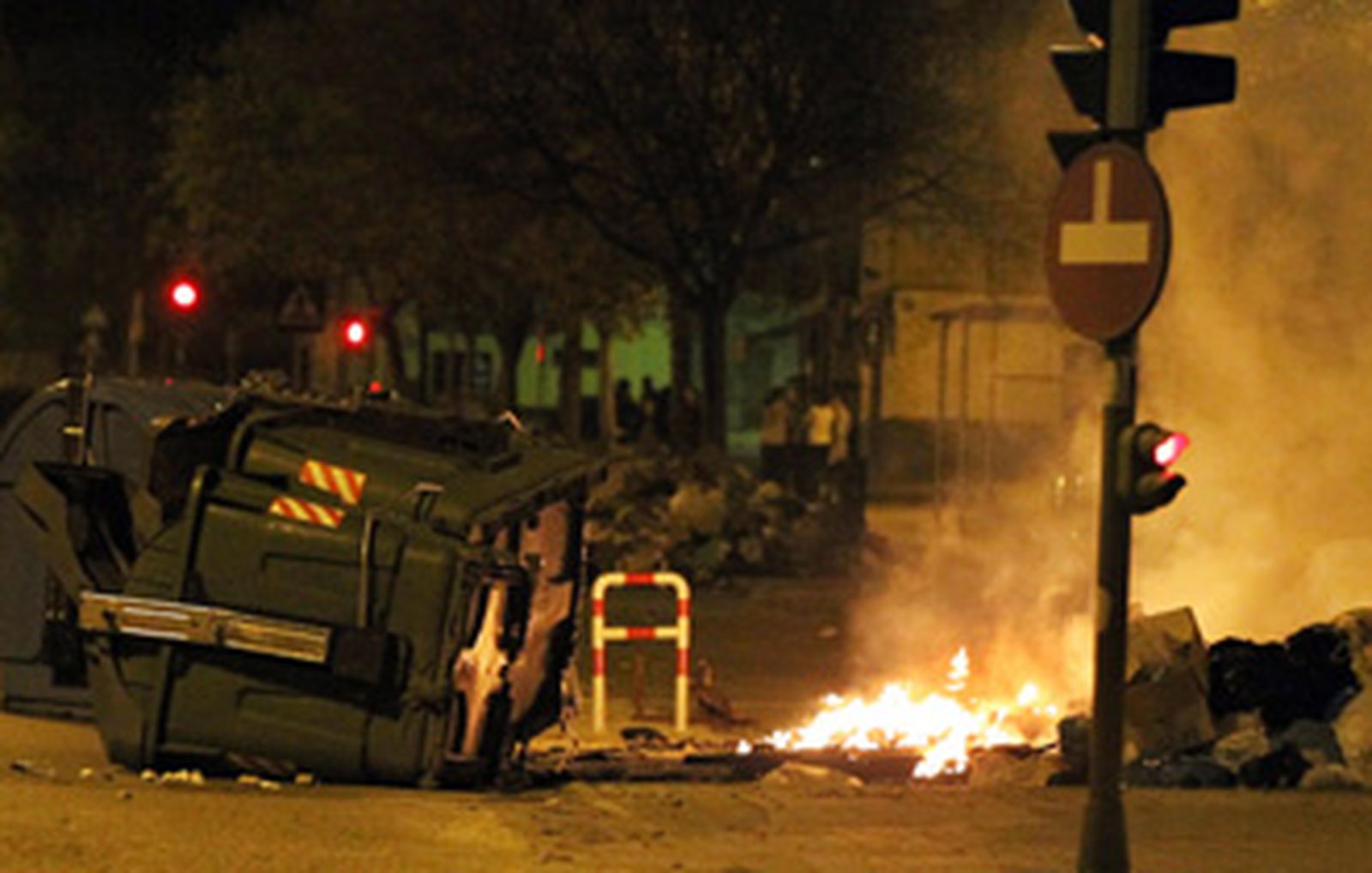 López Gil: "No hay riesgo sanitario real, aunque sí es cierto que la salubridad deja mucho que desear"