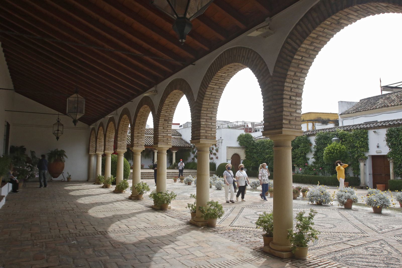 Patio de las Columnas del Palacio de Viana.