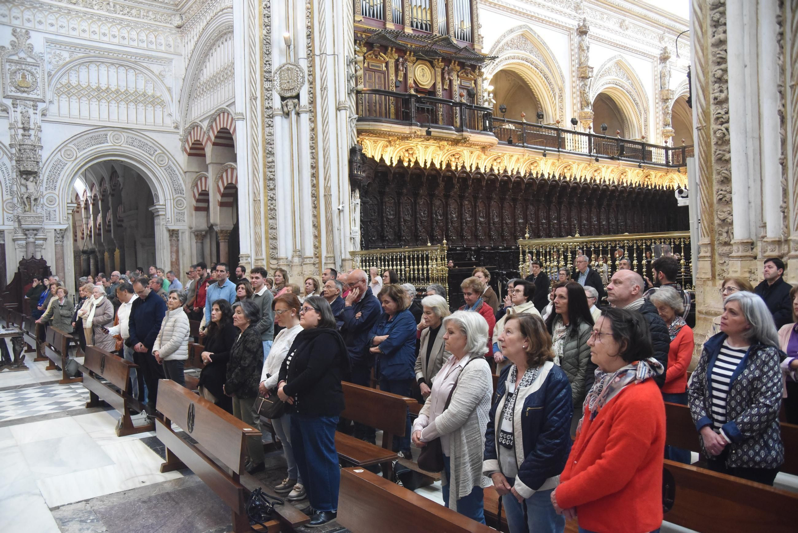 La misa en la Catedral de Córdoba por el eterno descanso del papa Francisco