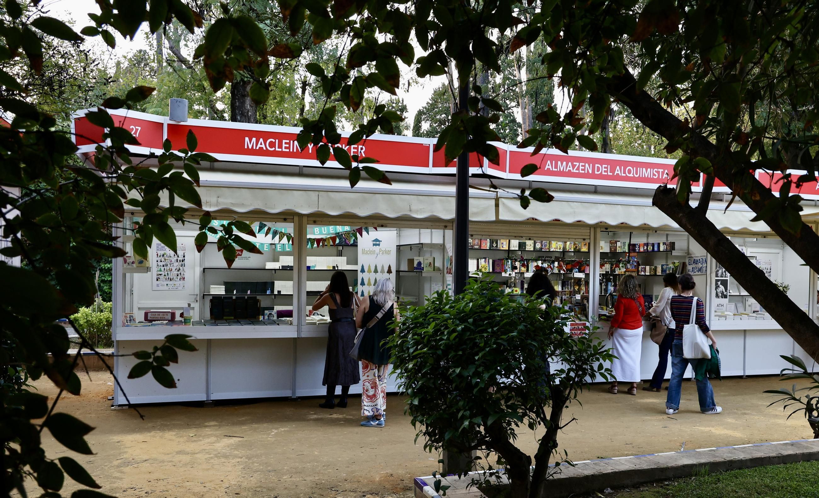 Feria del Libro en los Járdines de Murillo