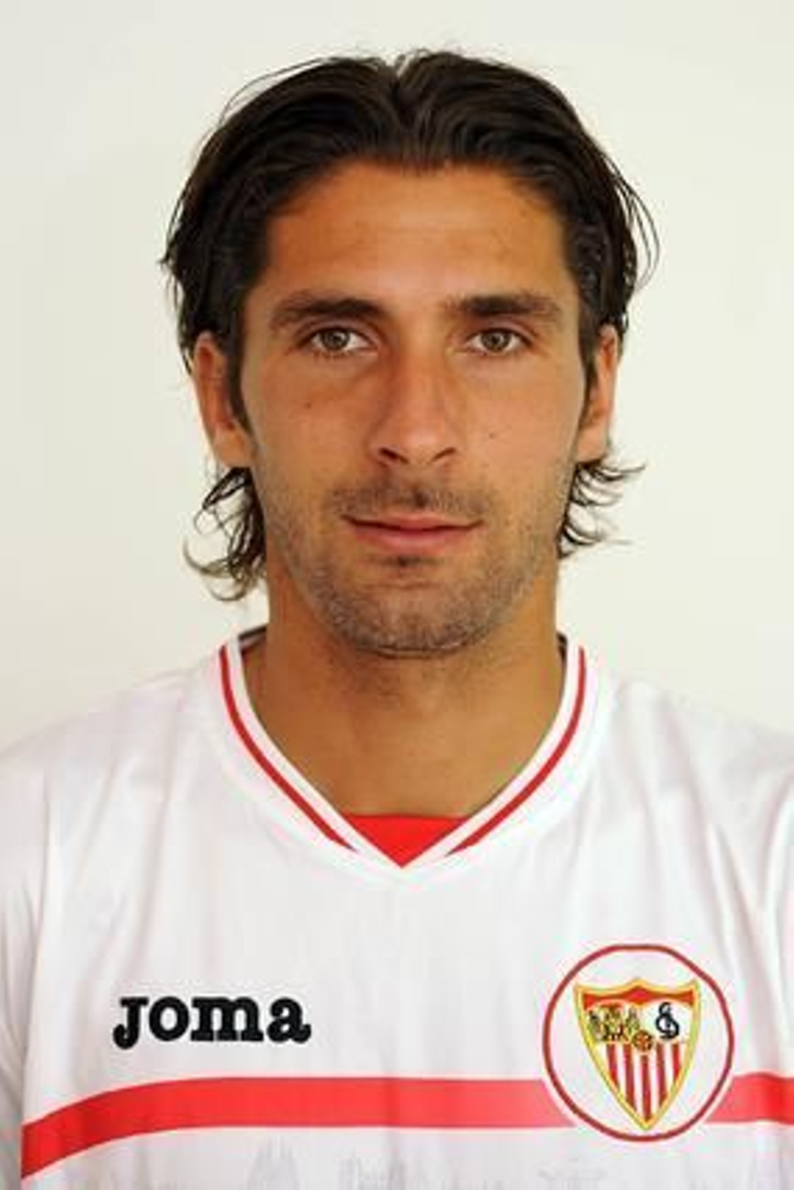 14. ESCUDÉ (defensa)