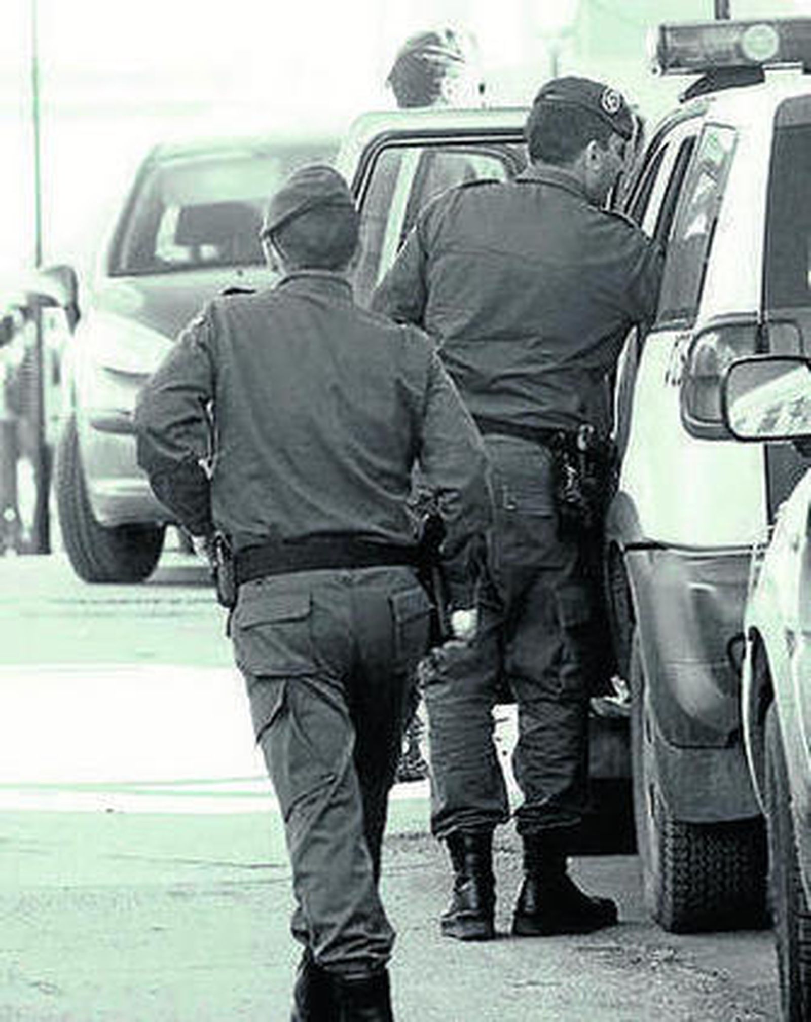 Agentes de la Guardia Civil.