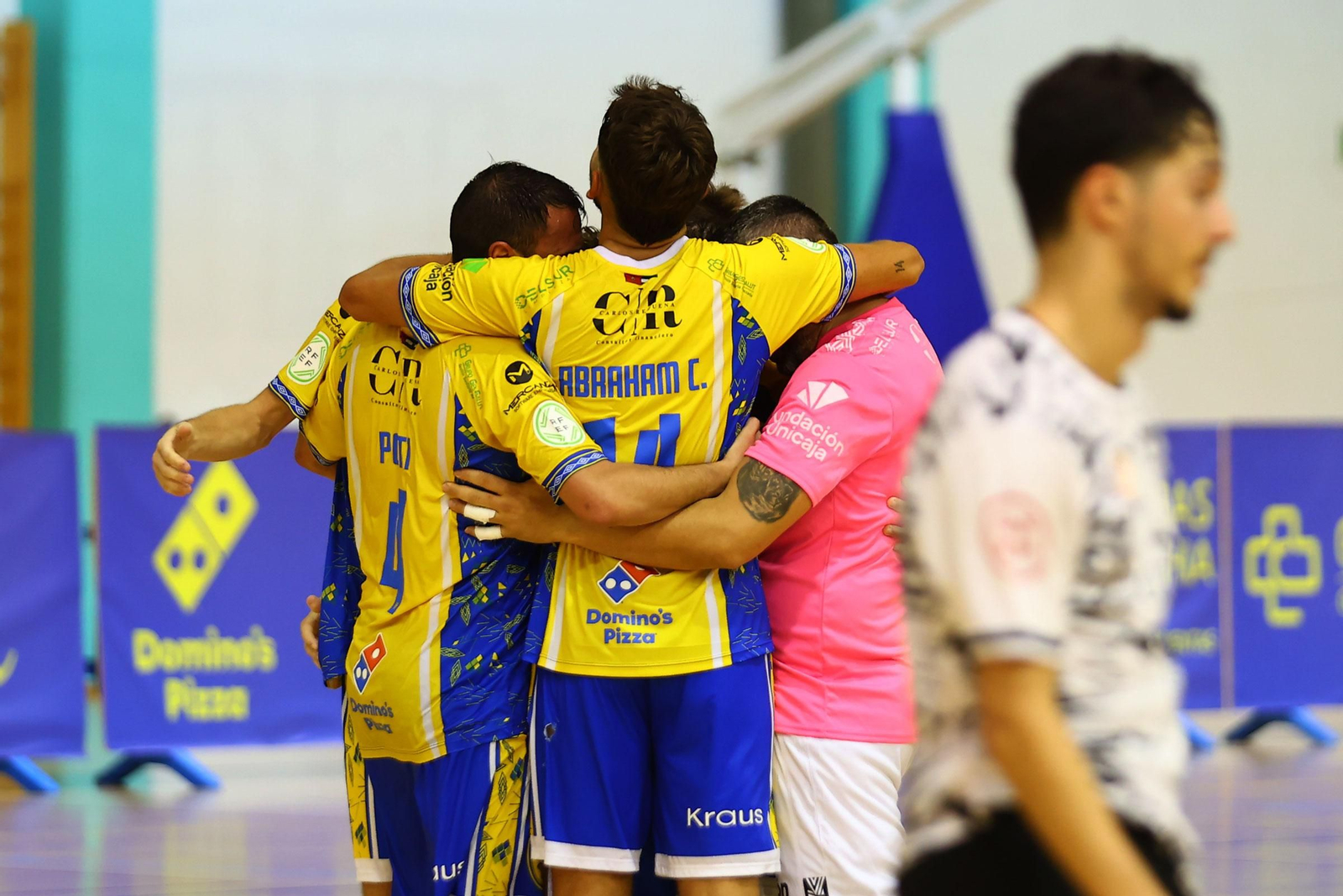 Celebración de uno de los goles del Virgili Cádiz.