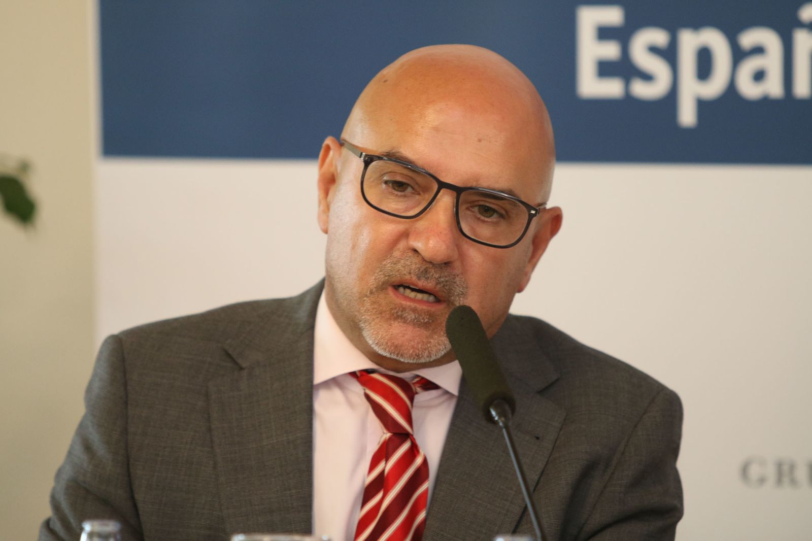 Las imágenes del Foro con el presidente de CEHAT