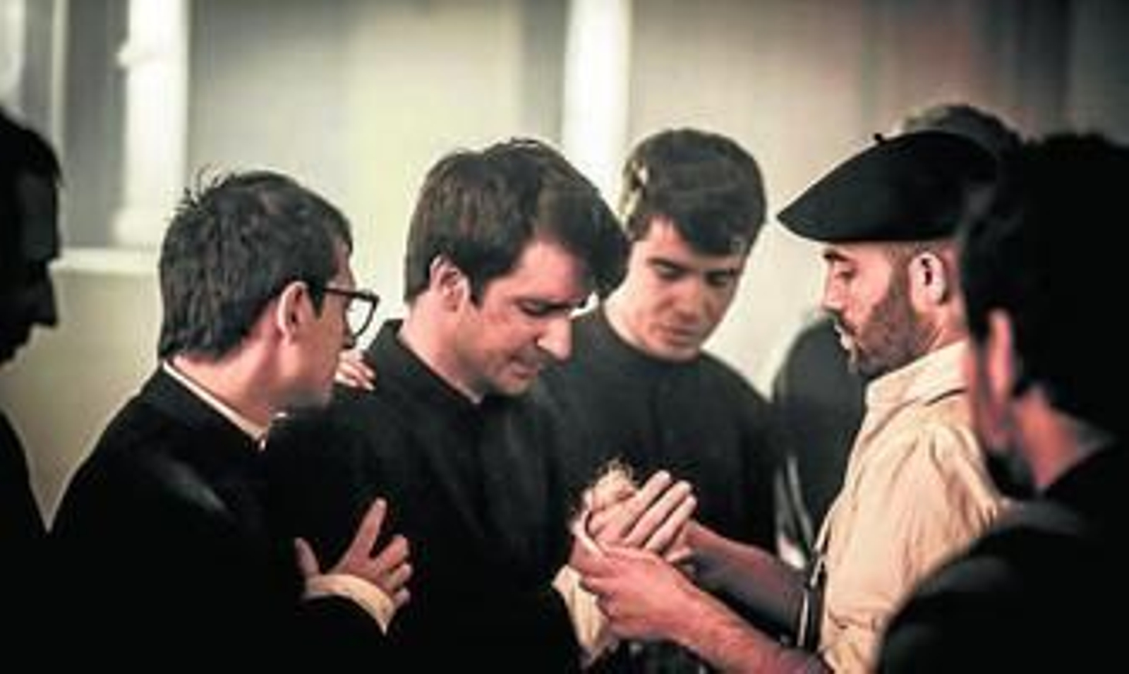 Una escena de 'Un dios prohibido'.