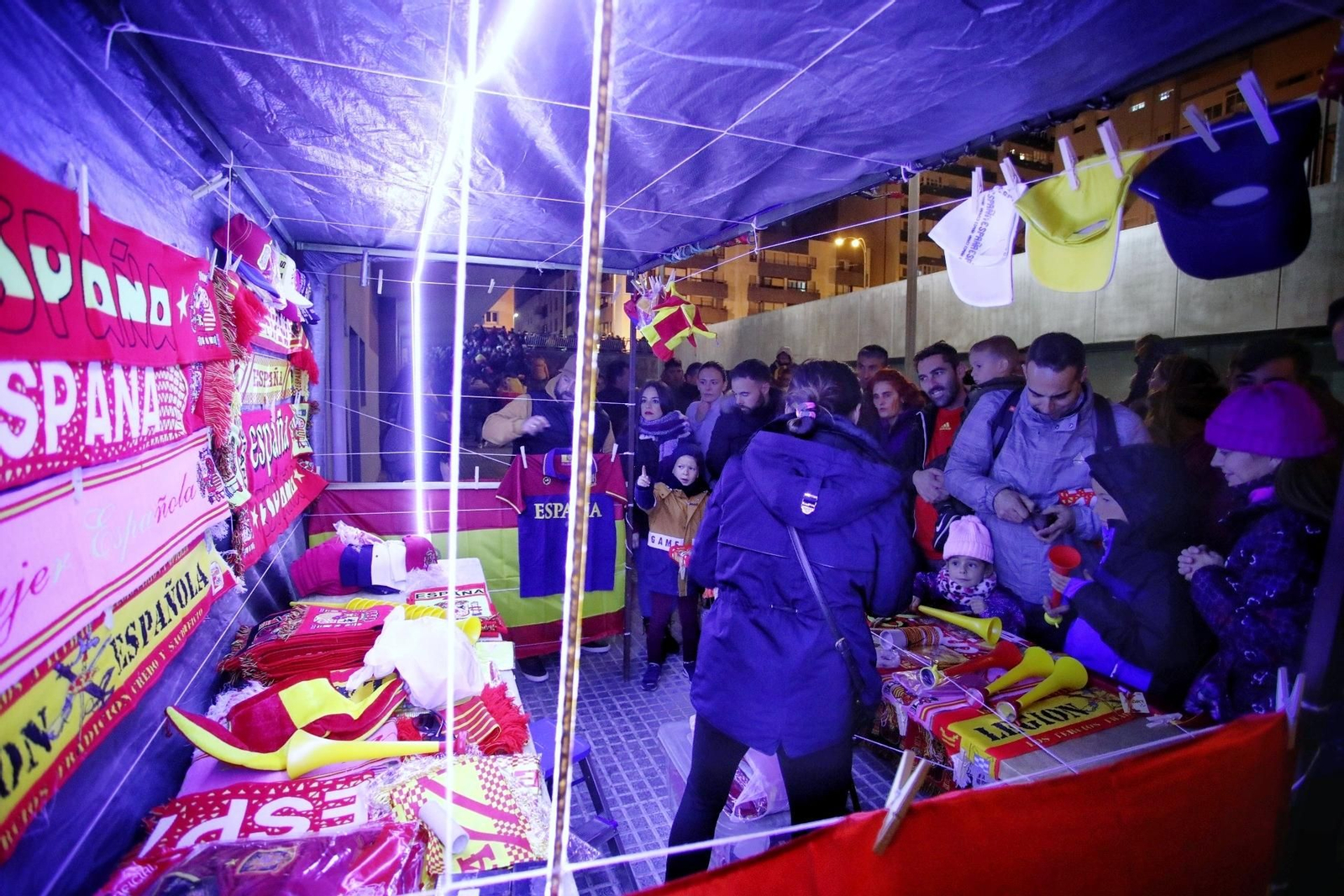 Las imágenes del España-Malta en Cádiz