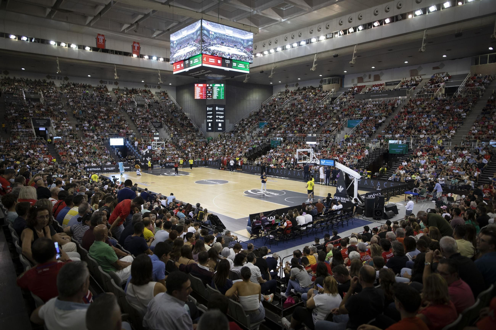 Aspecto del Palacio en el partido ante el Unicaja Aspecto del Palacio en el partido ante el Unicaja