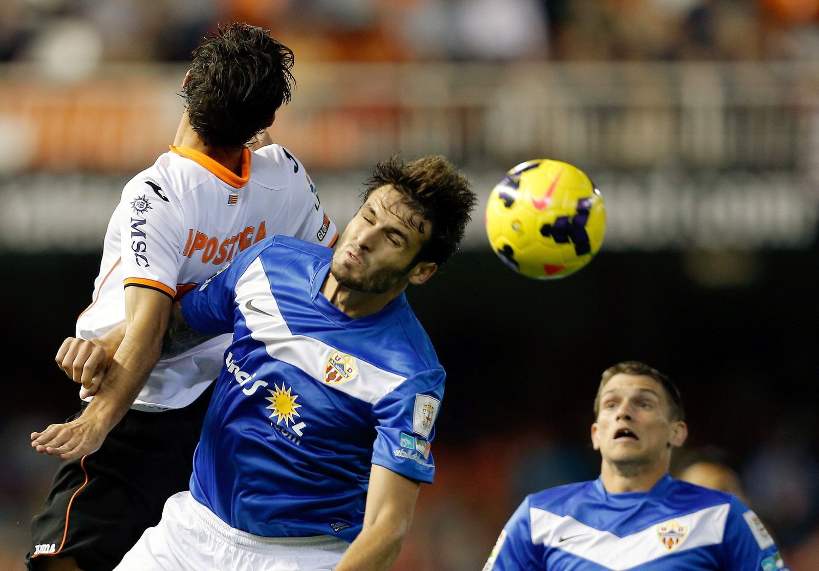 El gol de cabeza del argentino Torsiglieri en Valencia sirvió para iniciar la remontada en la 13-14