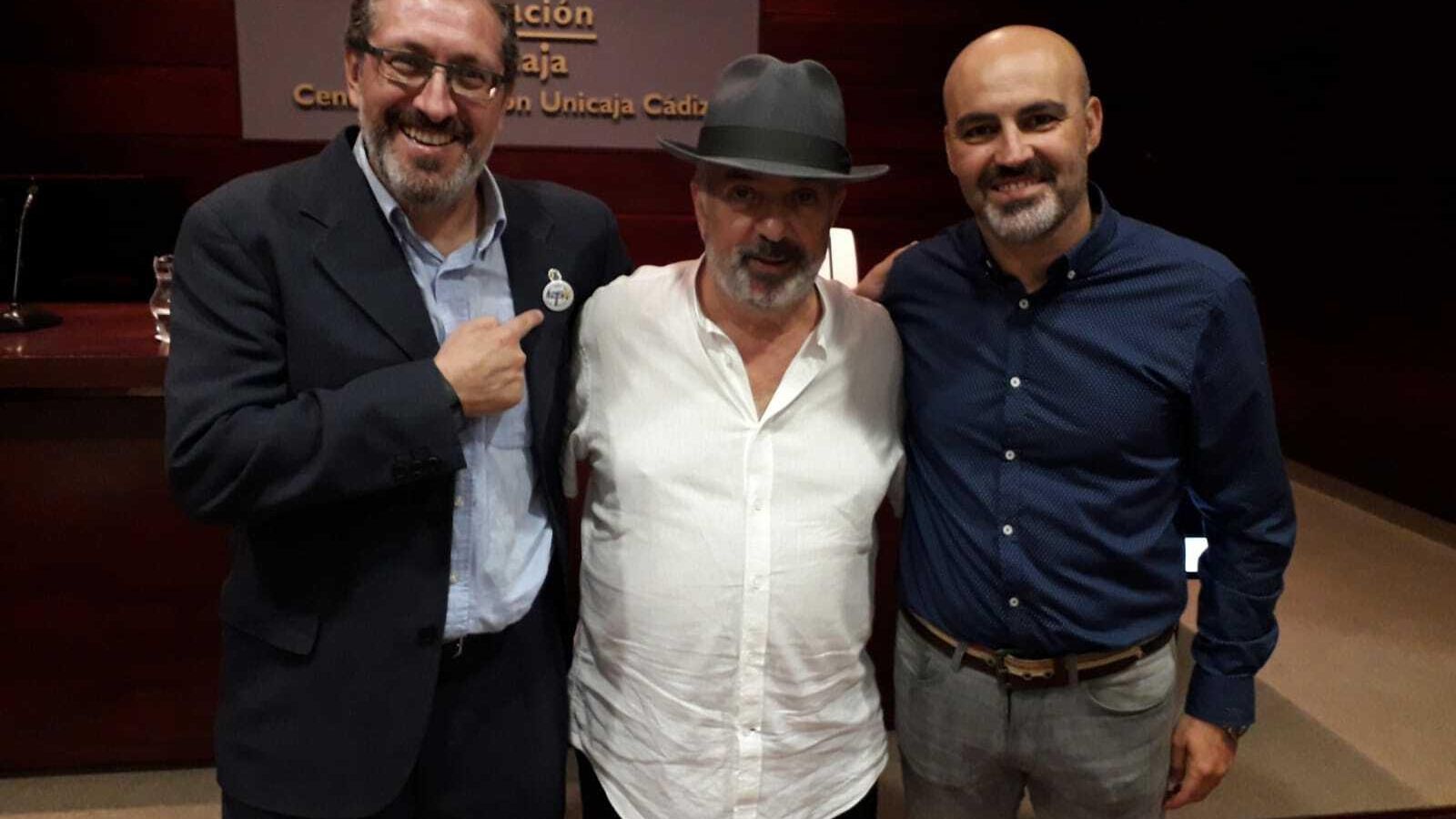 José Caneda, Antonio Martín y Diego González Torres, tras conocer su nombramiento.