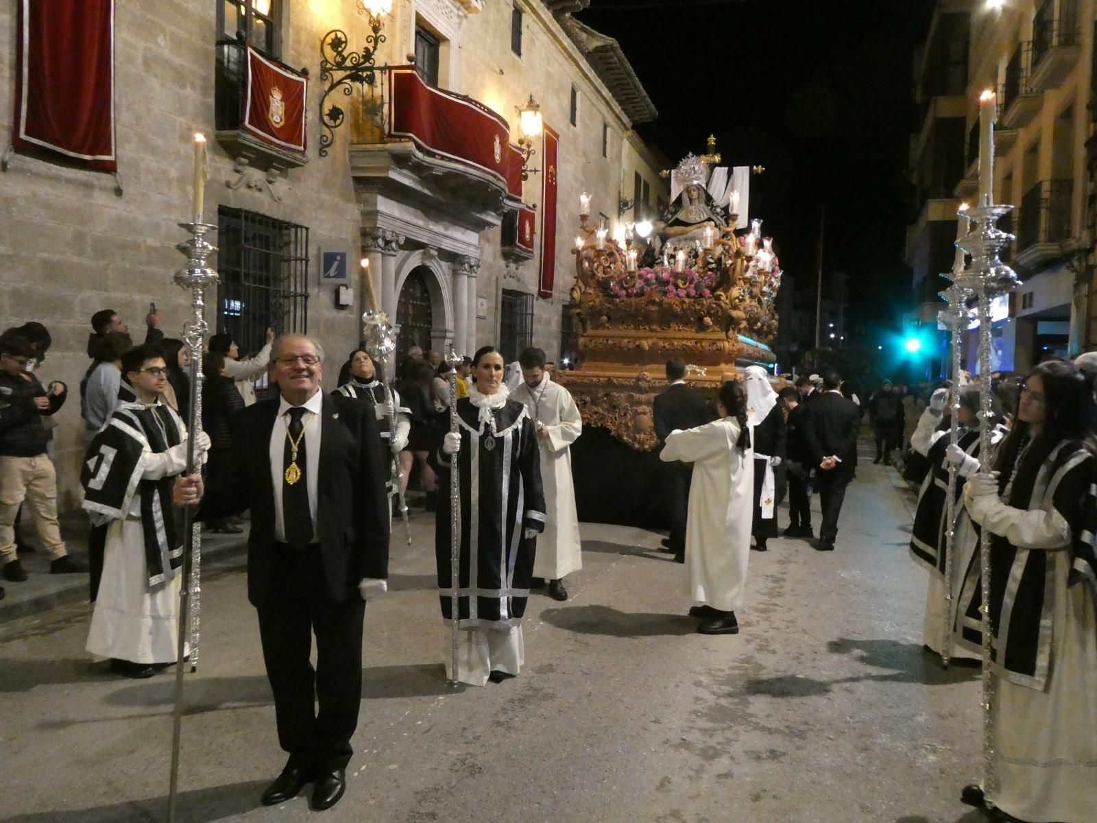 En imágenes: Viernes Santo en Alcalá la Real