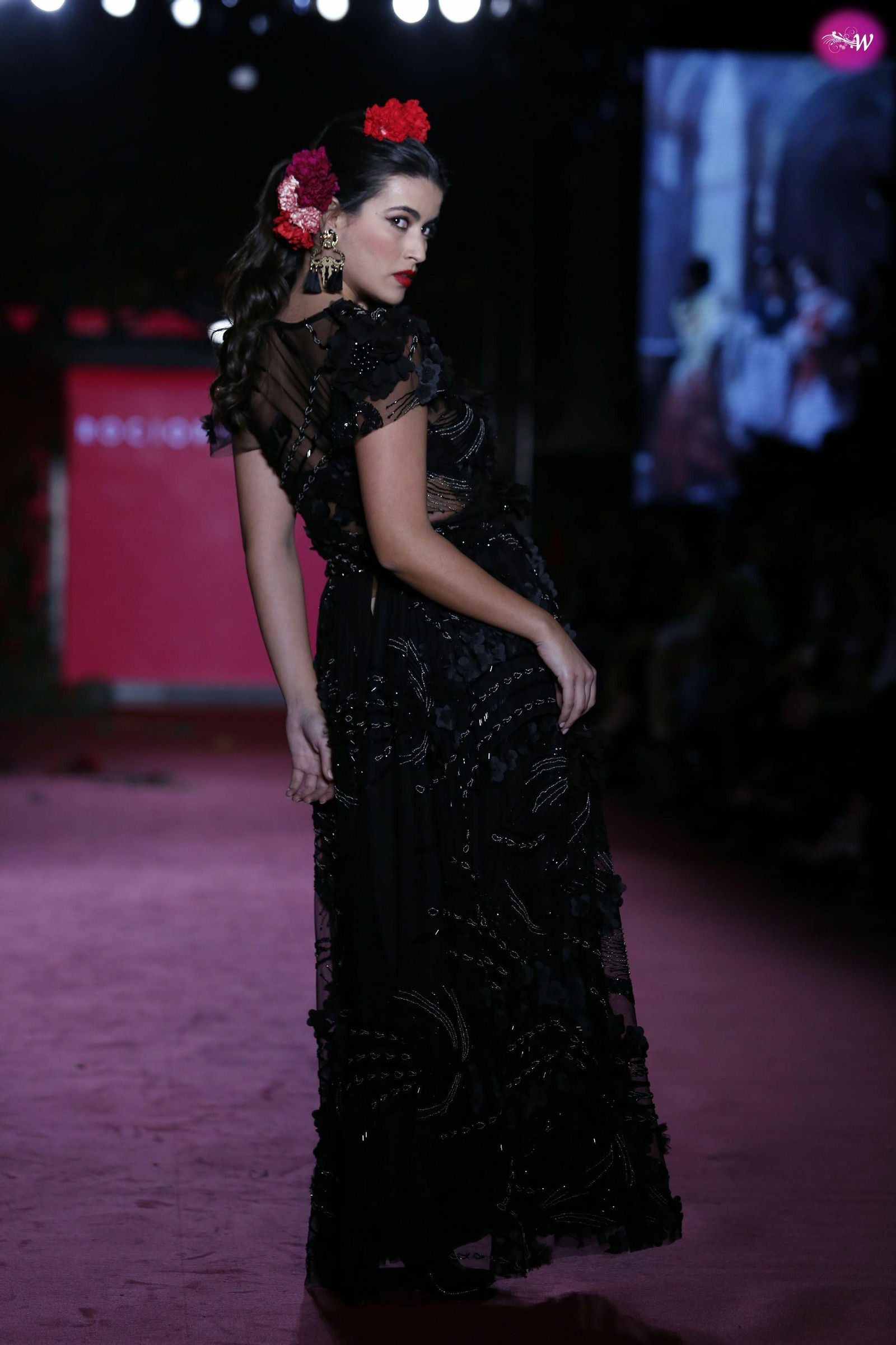Rocío Peralta en We Love Flamenco 2020, el desfile en fotos