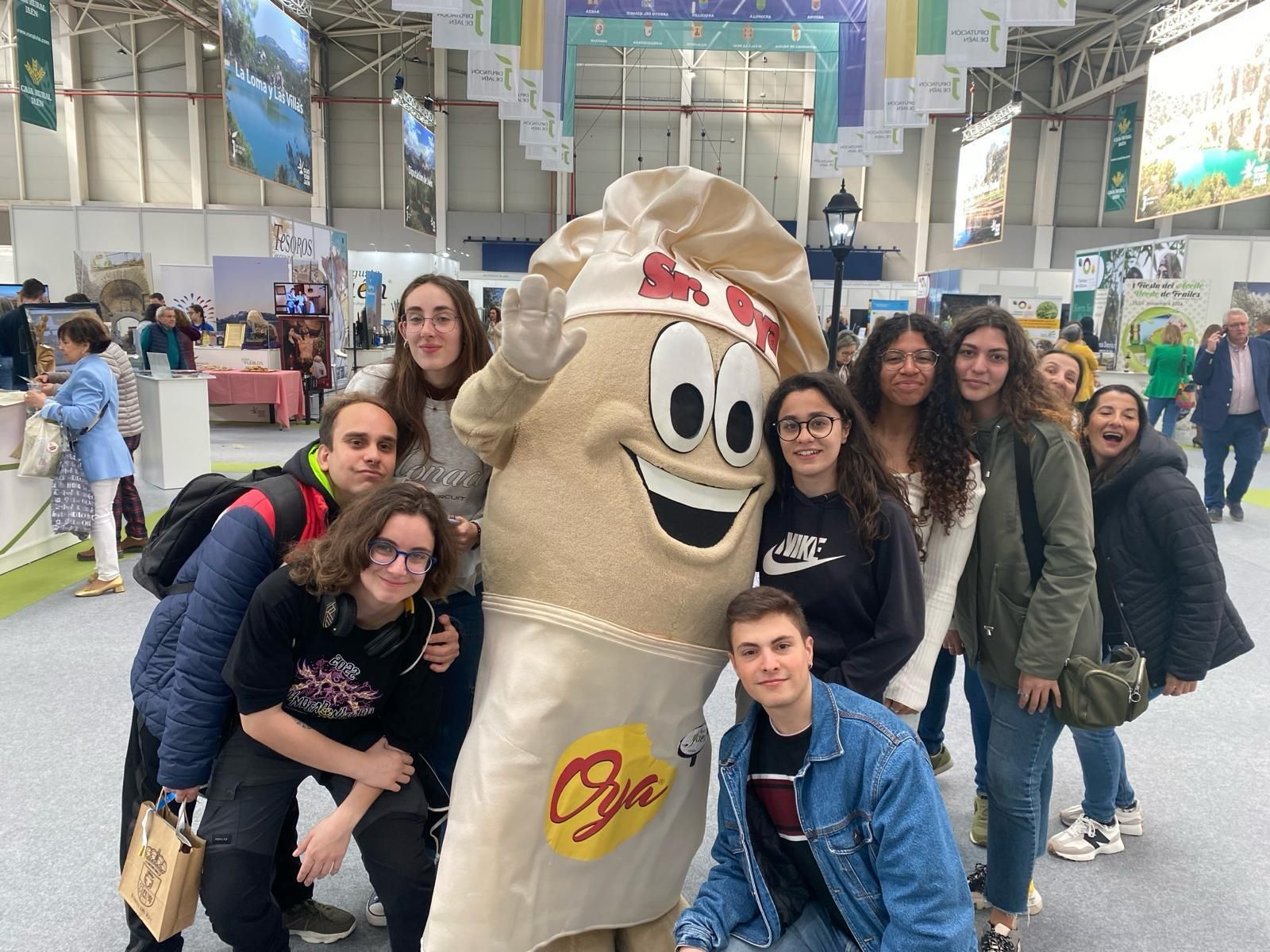 En imágenes: arrancan de forma multitudinaria la X Feria de los Pueblos de Jaén