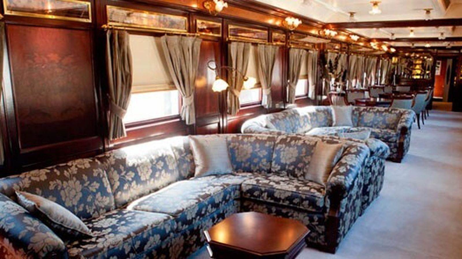 Interior del tren Al Andalus