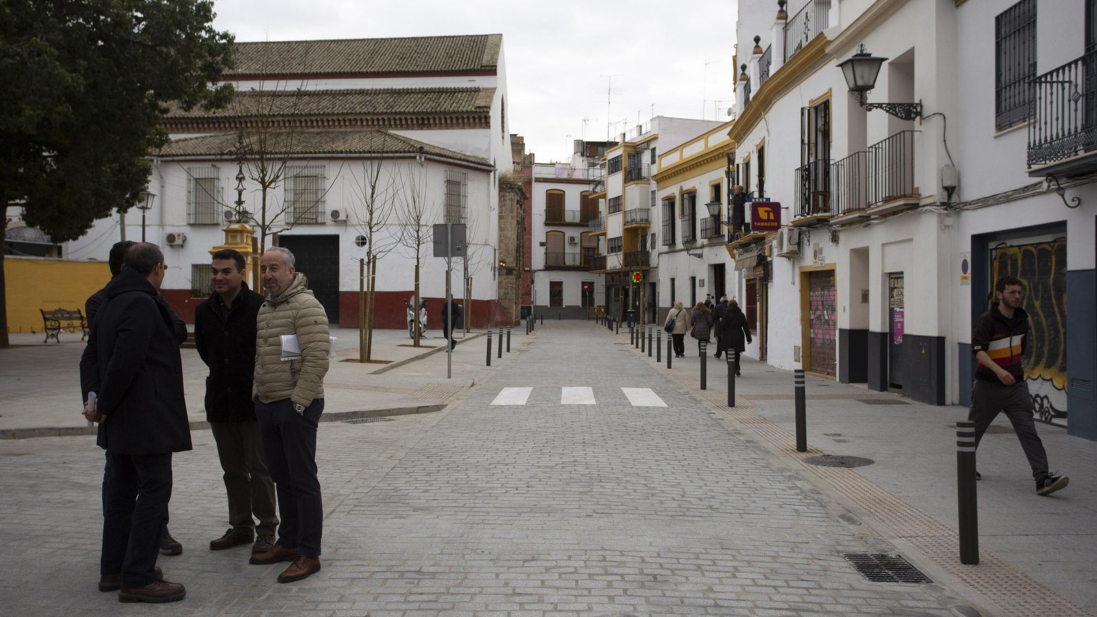 Detalle de la plataforma única instalada en la calle San Julián.
