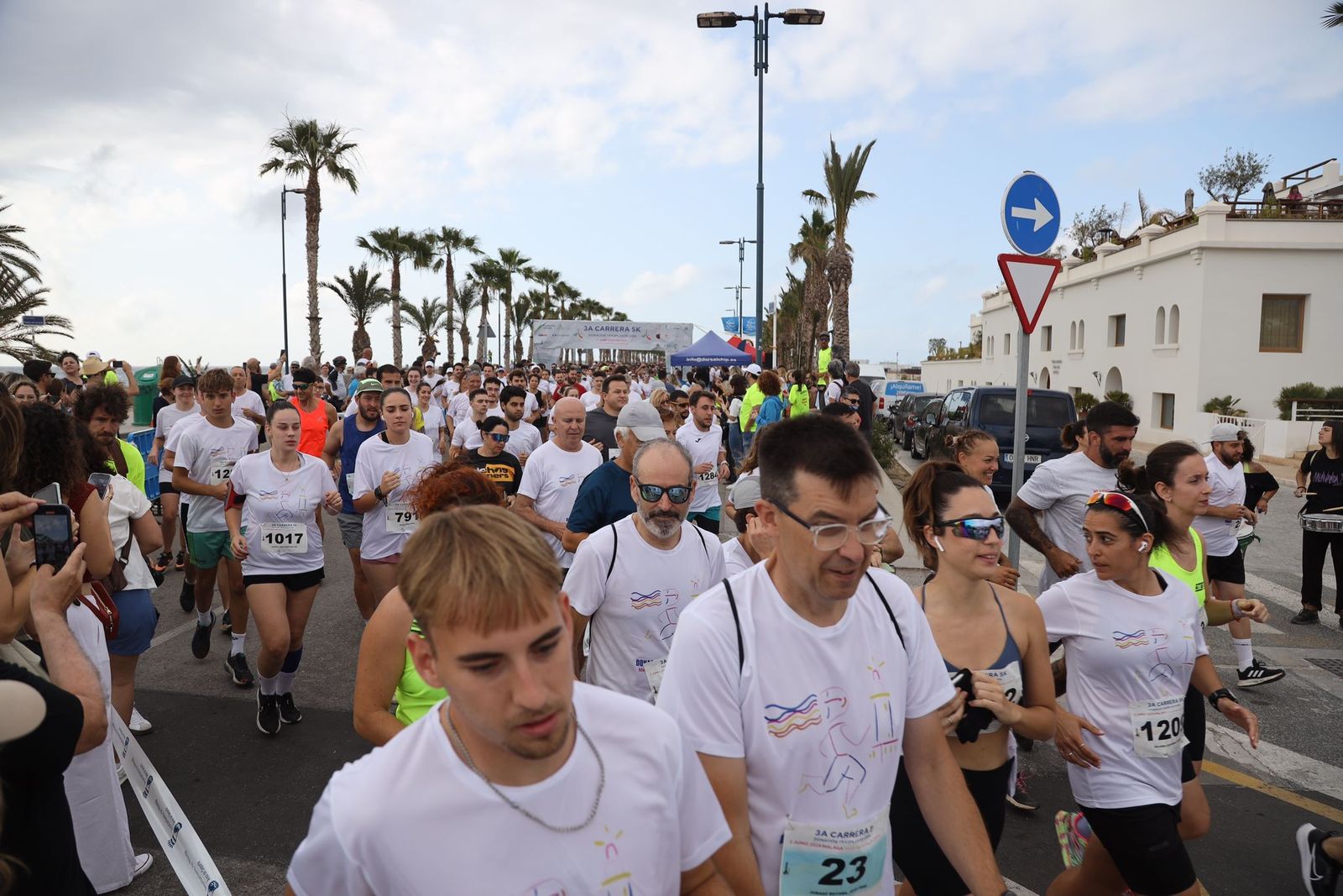 Las fotos de la 3ª carrera solidaria Memorial Vicente Granados en Málaga