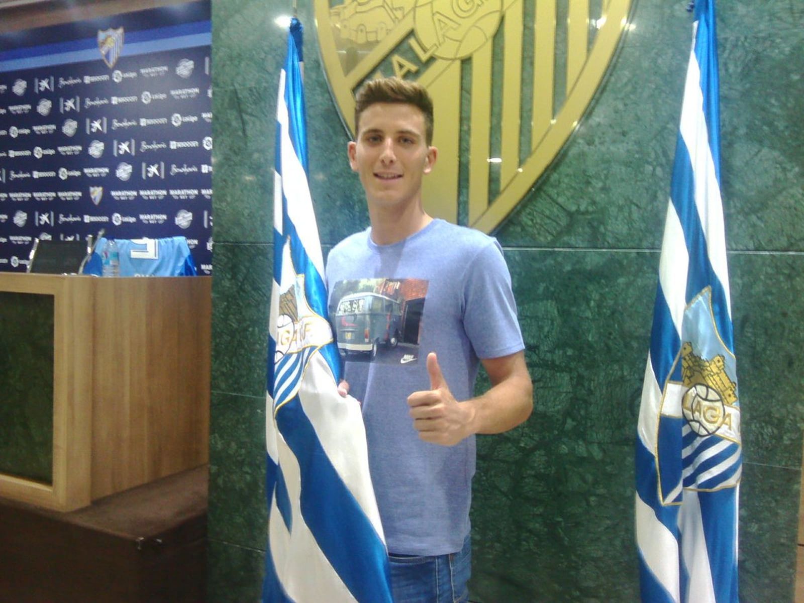 Pau Torres, en la sala de prensa de La Rosaleda.