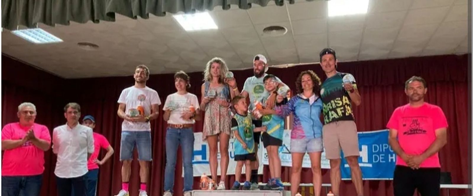 Podio del trail largo de la prueba celebrada en tierras andevaleñas.