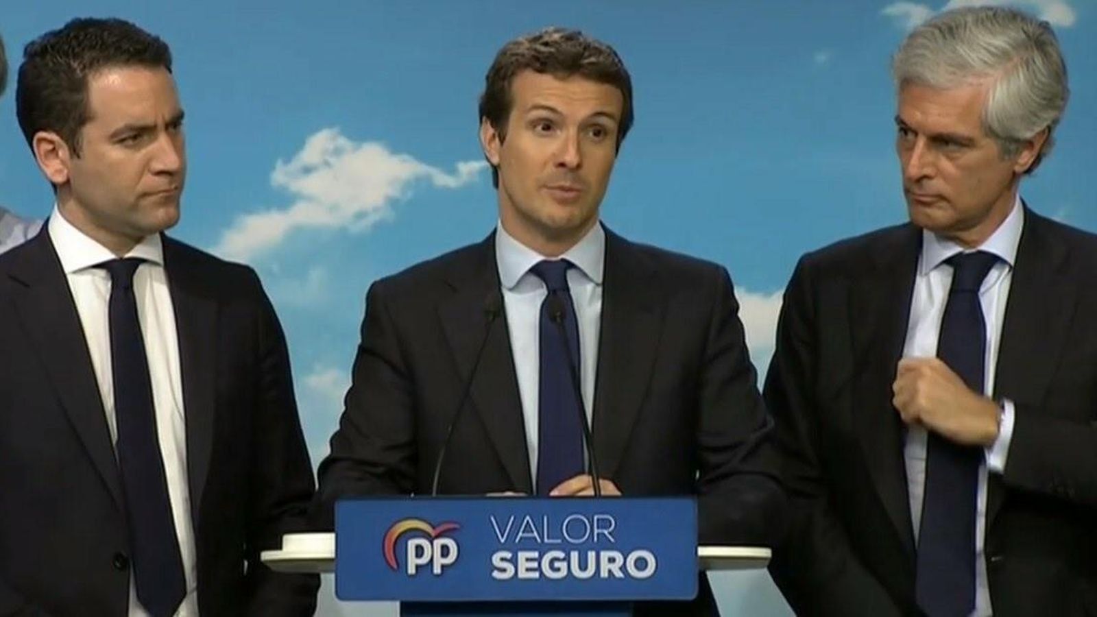 Pablo Casado, asumiendo los malos resultados del 28-A.