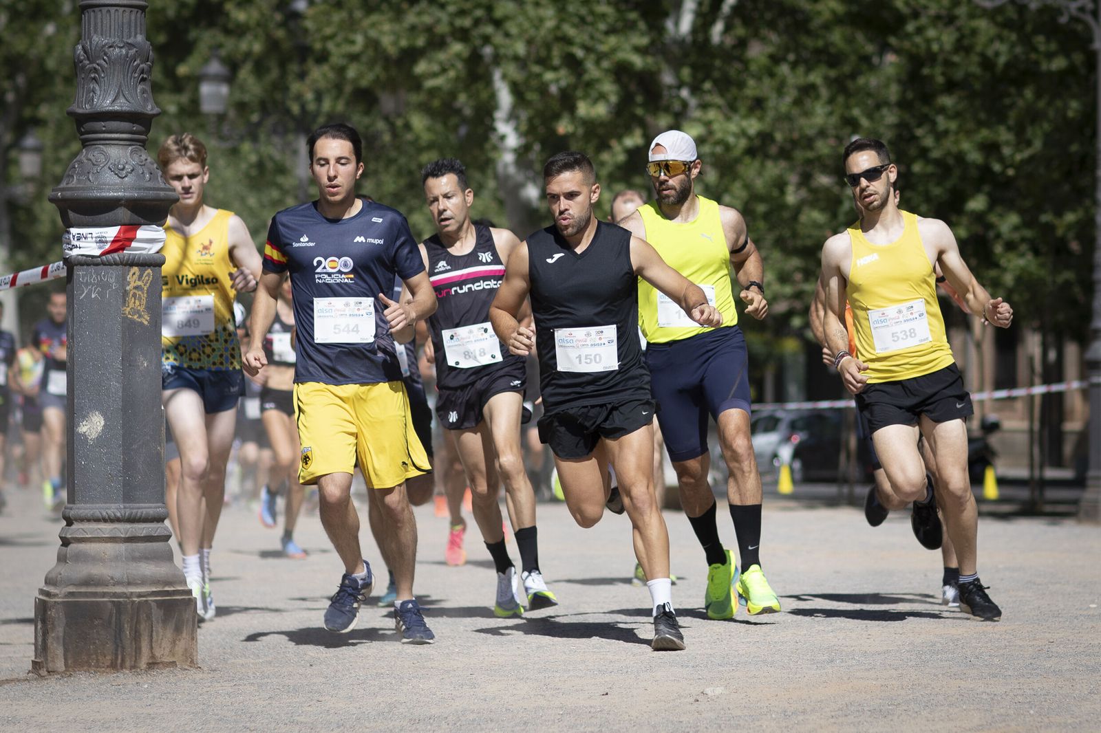 Encuéntrate en las imágenes de la carrera de la Policía Nacional 'Ruta 091'