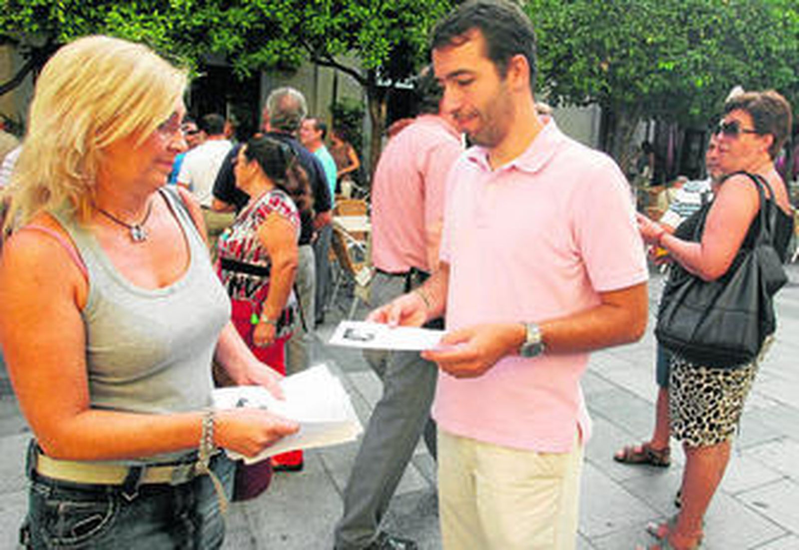 El gobierno denuncia el convenio de ayuda a domicilio de la Junta