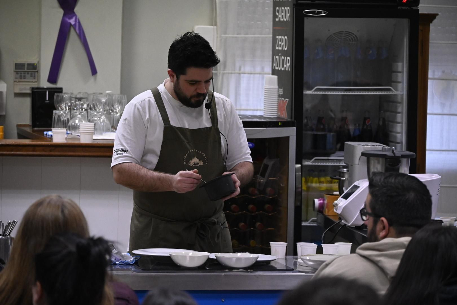 Jornada de cocineros en la Escuela de hostelería Virgen de Belén, en imágenes