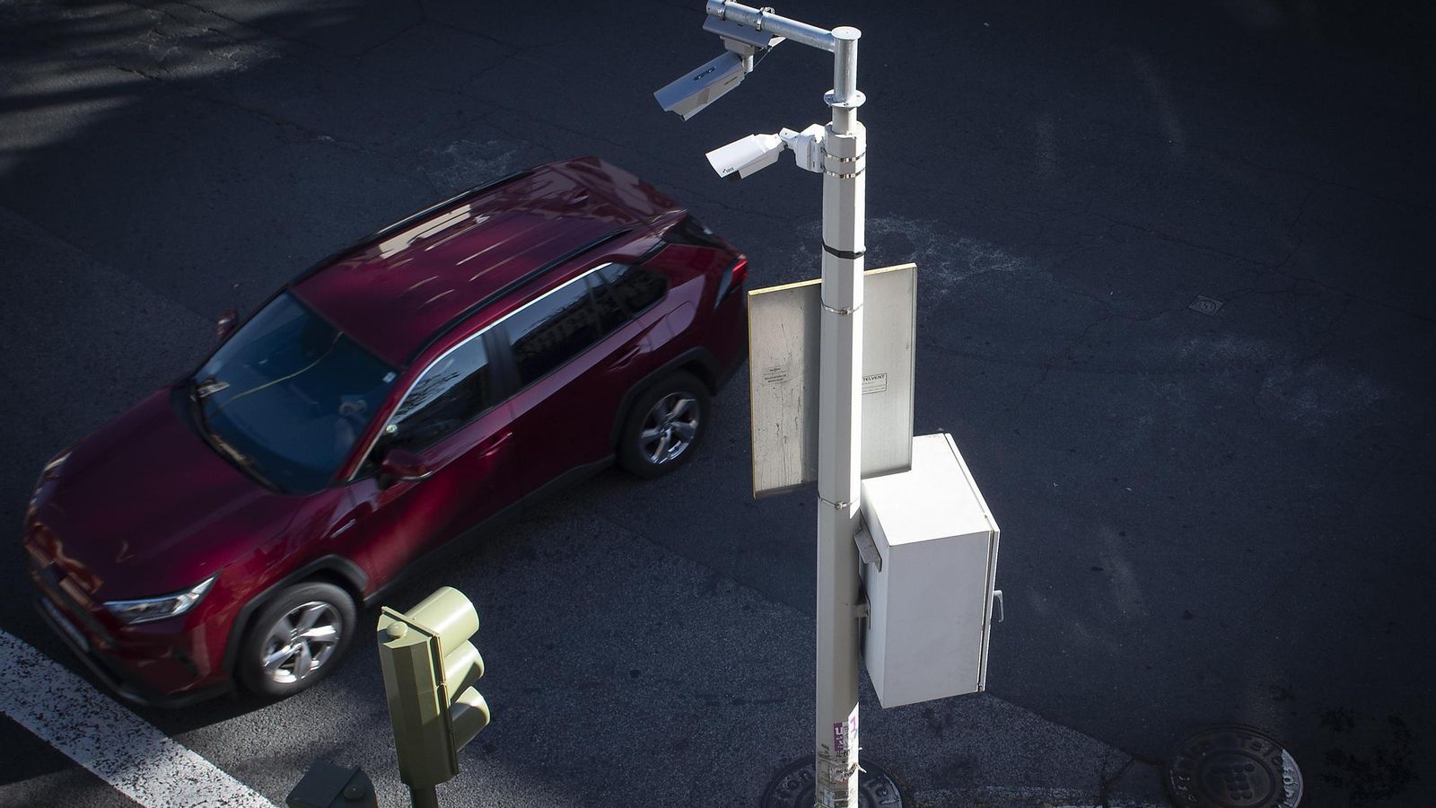 Las novedosas cámaras que controlan el acceso al centro de Sevilla.