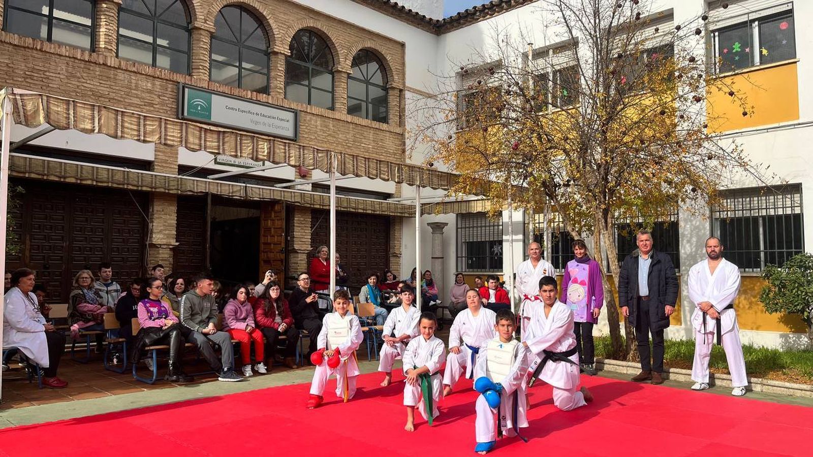 Cierre de la jornada.