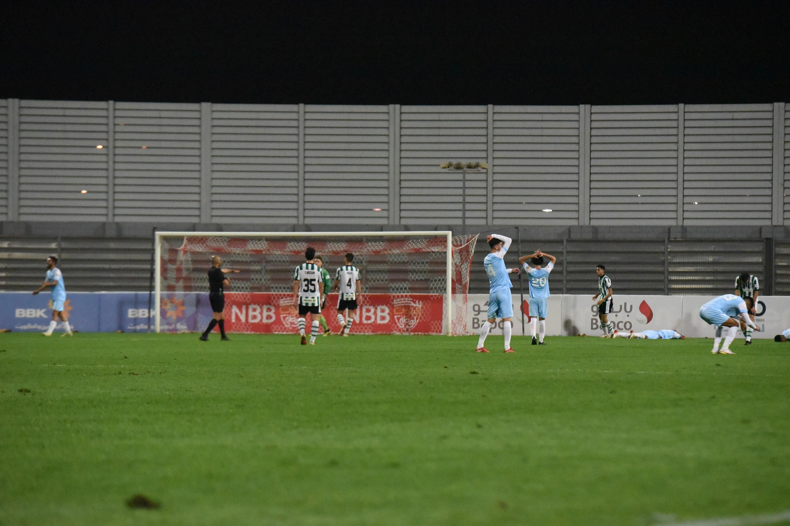 Las imágenes del amistoso entre el Al Riffa y el Córdoba CF en Bahréin