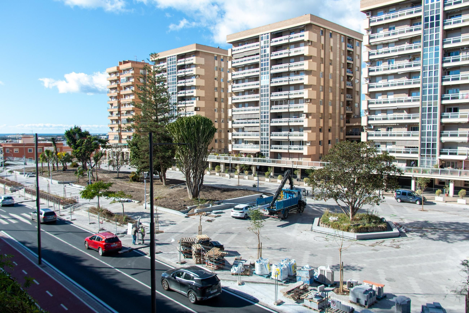 Tramo final de las obras de remodelación del Paseo de las Explanadas de Motril Tramo final de las obras de remodelación del Paseo de las Explanadas de Motril